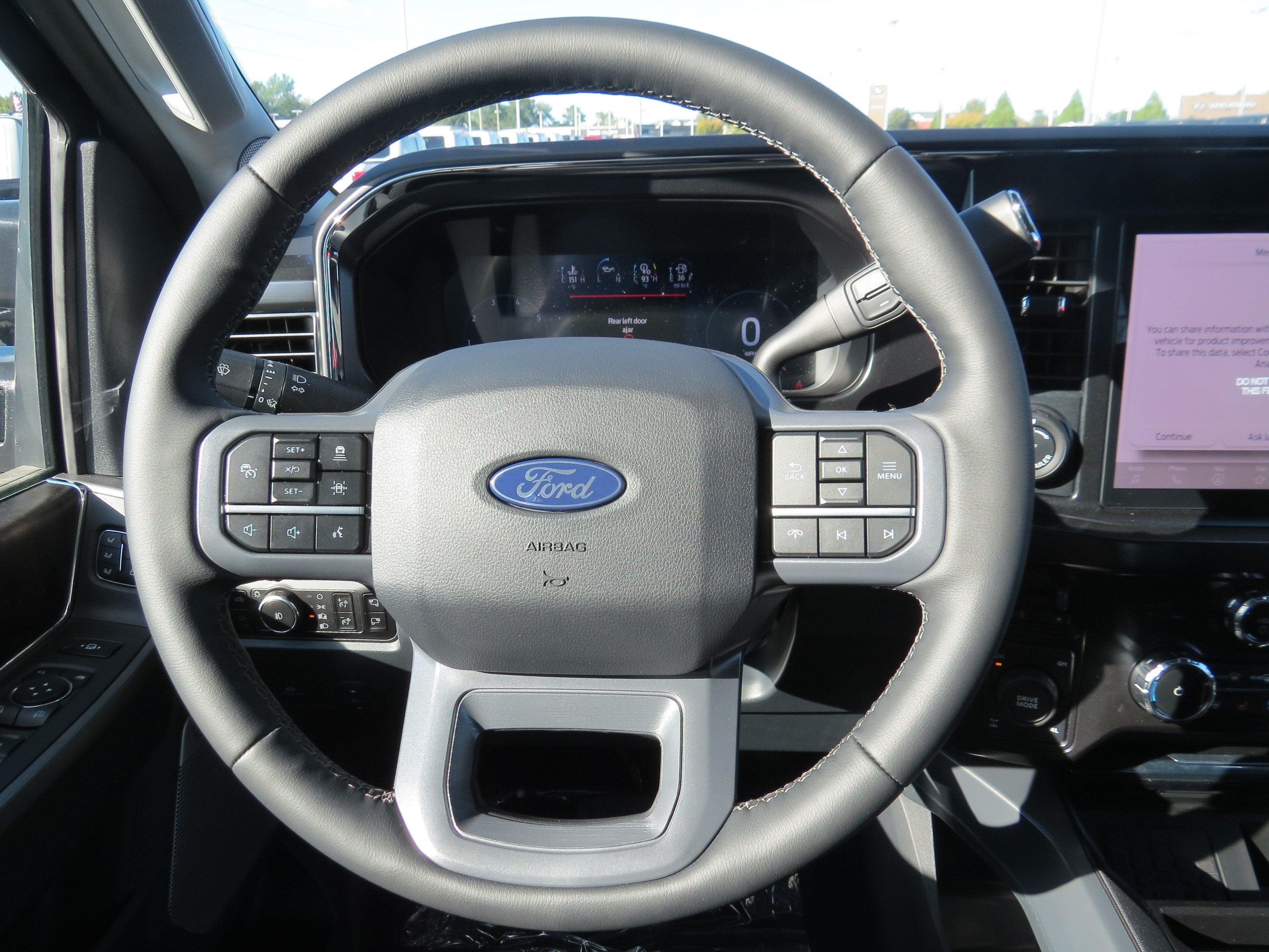 2027 Ford Super Duty F-250 SRW LARIAT
