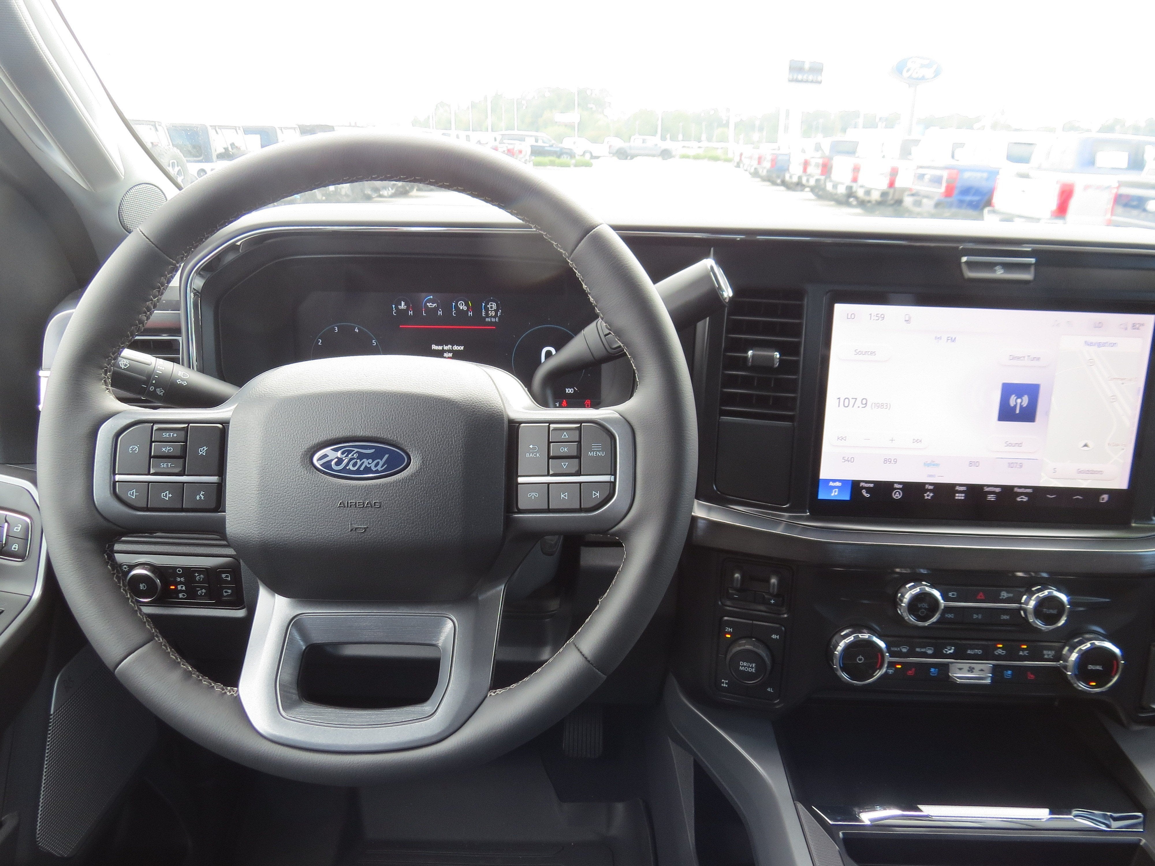 2027 Ford Super Duty F-250 SRW LARIAT