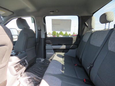 2027 Ford Super Duty F-250 SRW XLT