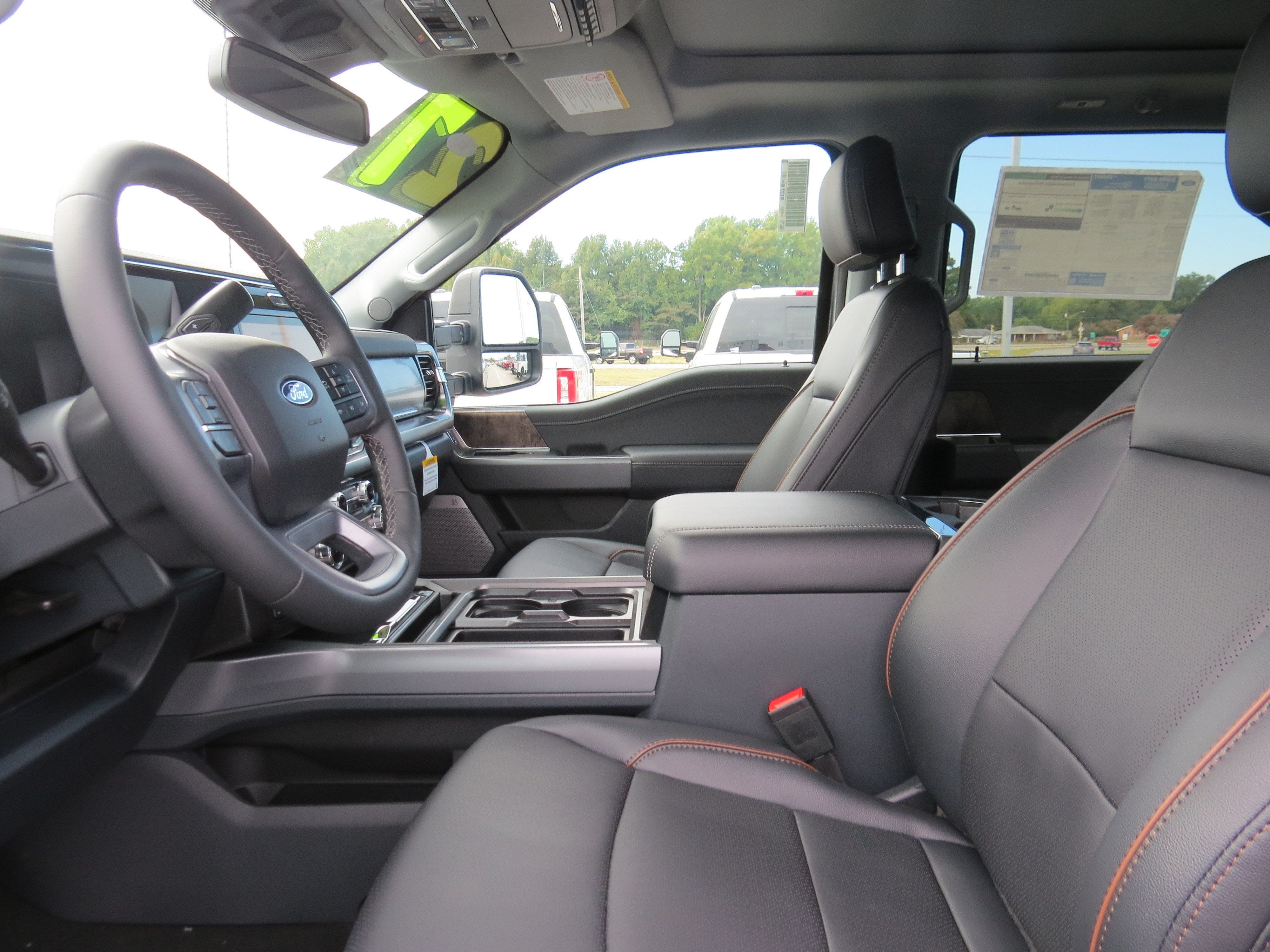 2027 Ford Super Duty F-250 SRW LARIAT