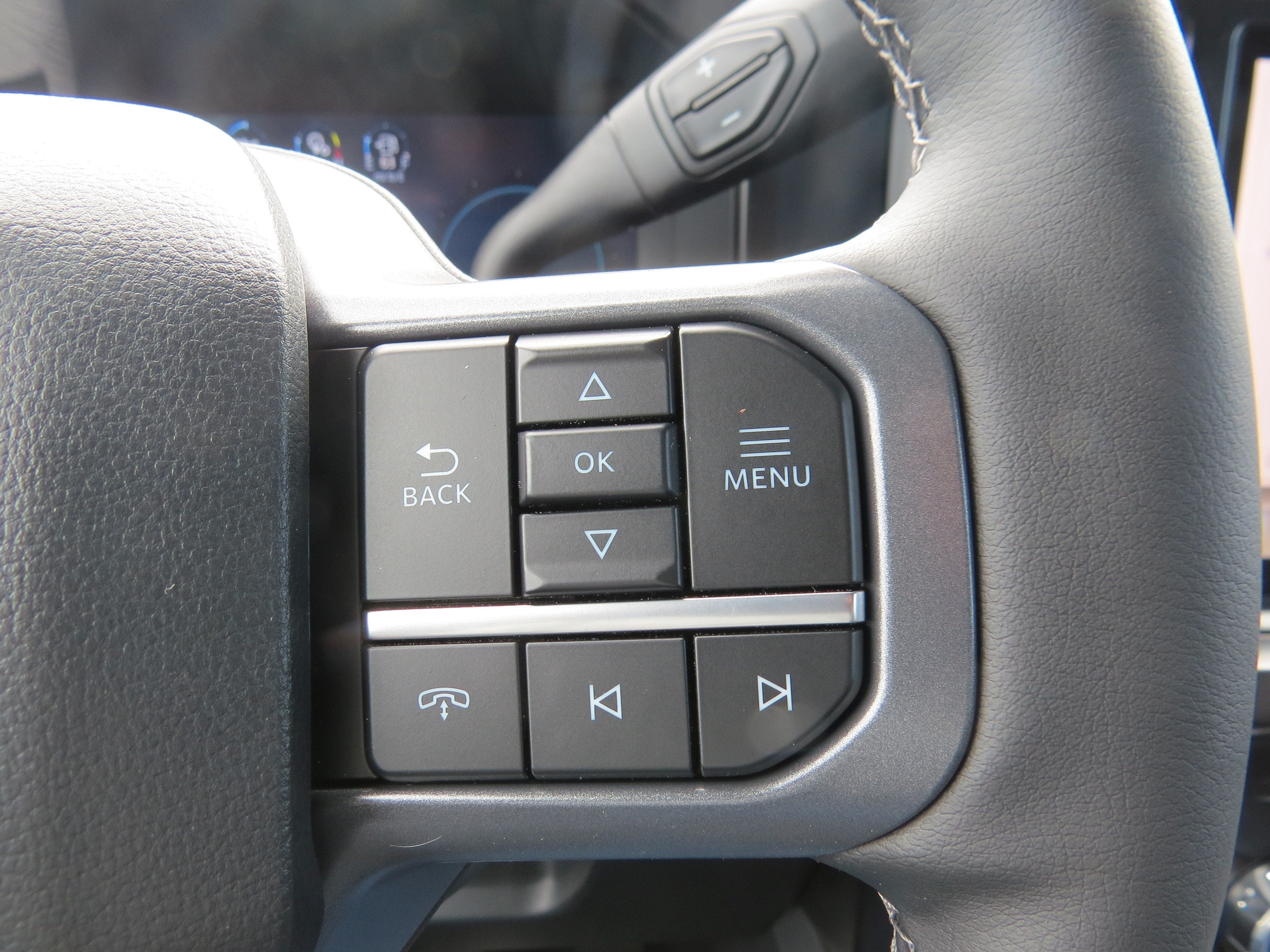 2027 Ford Super Duty F-250 SRW LARIAT
