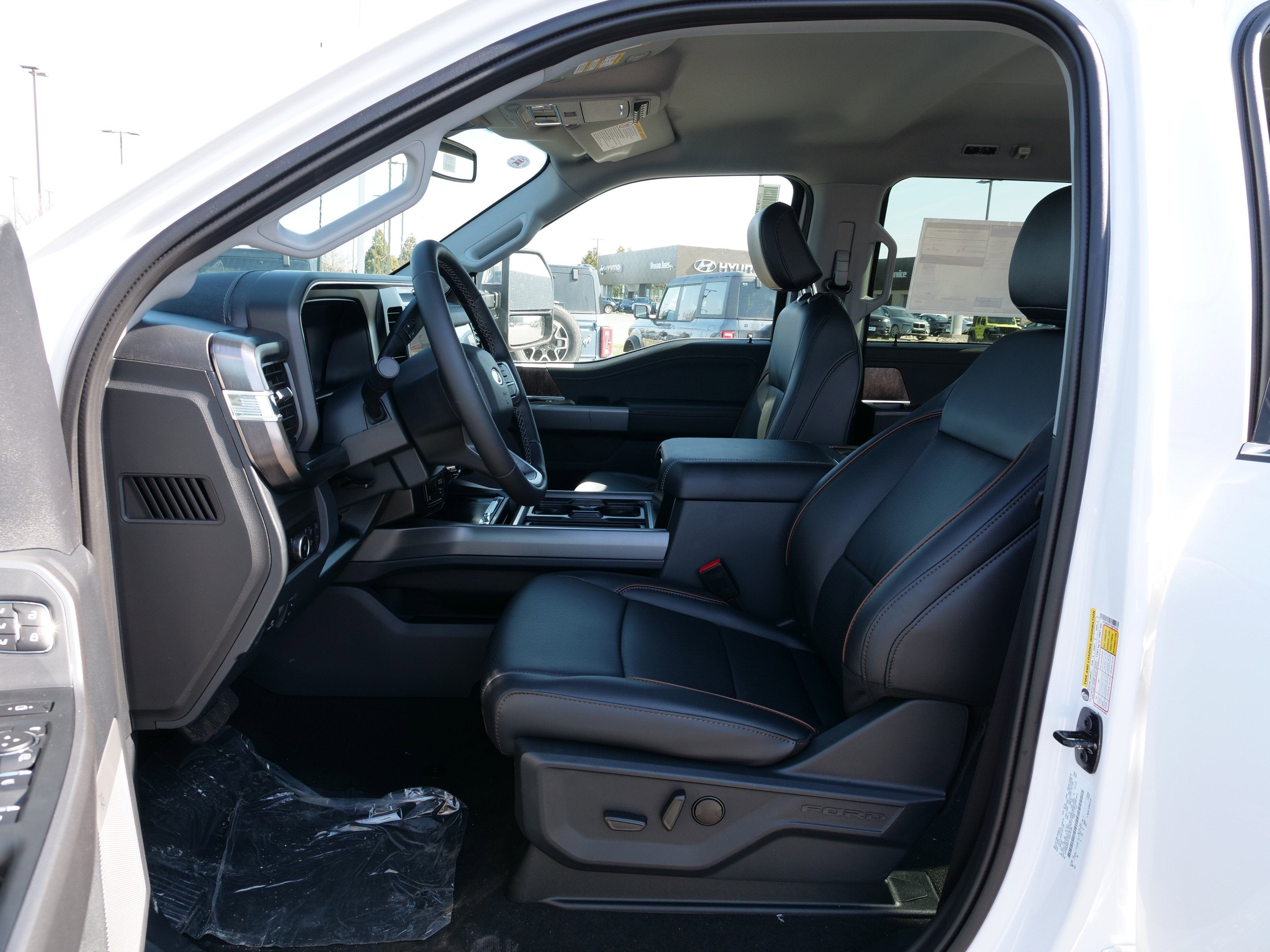 2026 Ford Super Duty F-250 SRW LARIAT