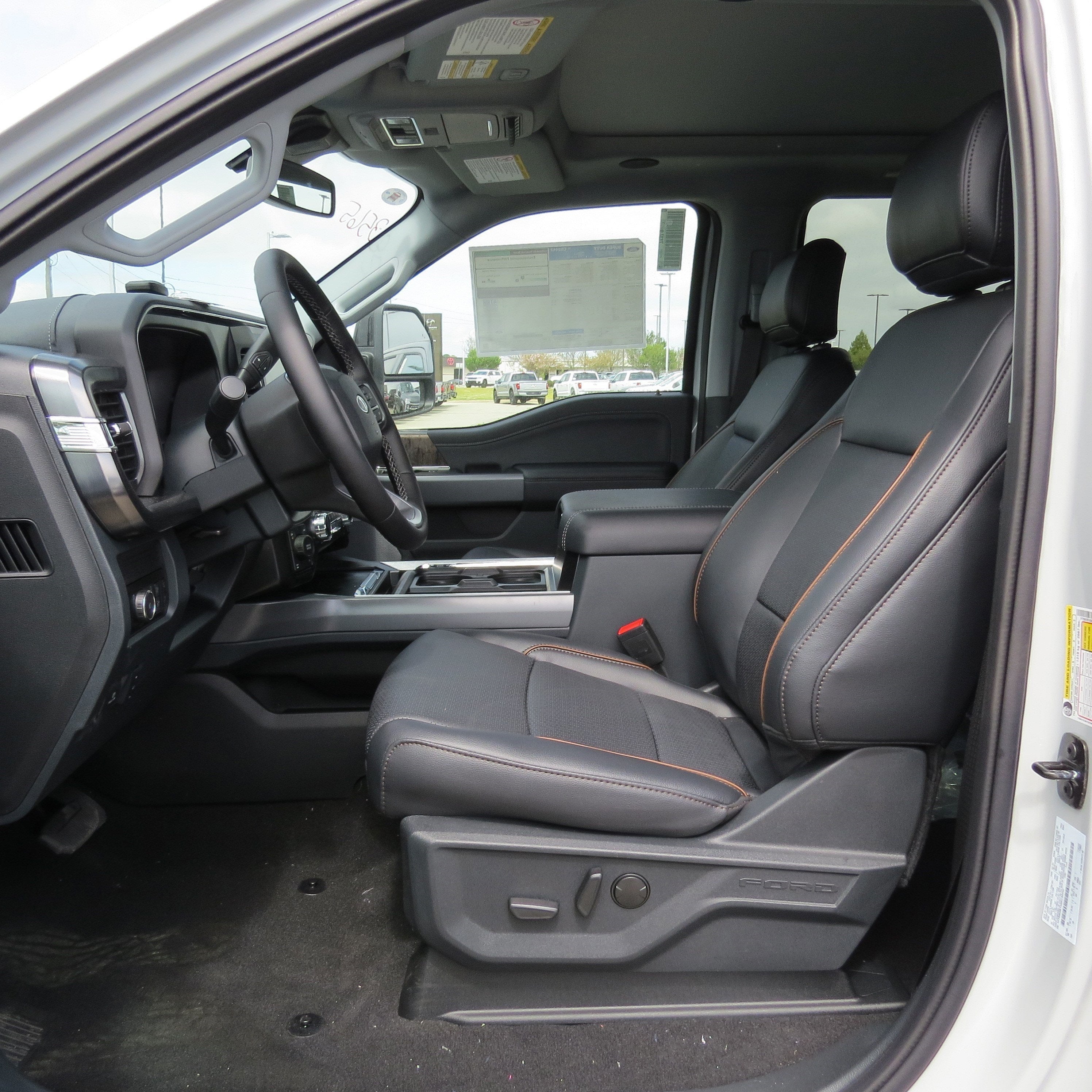 2025 Ford Super Duty F-250 SRW LARIAT