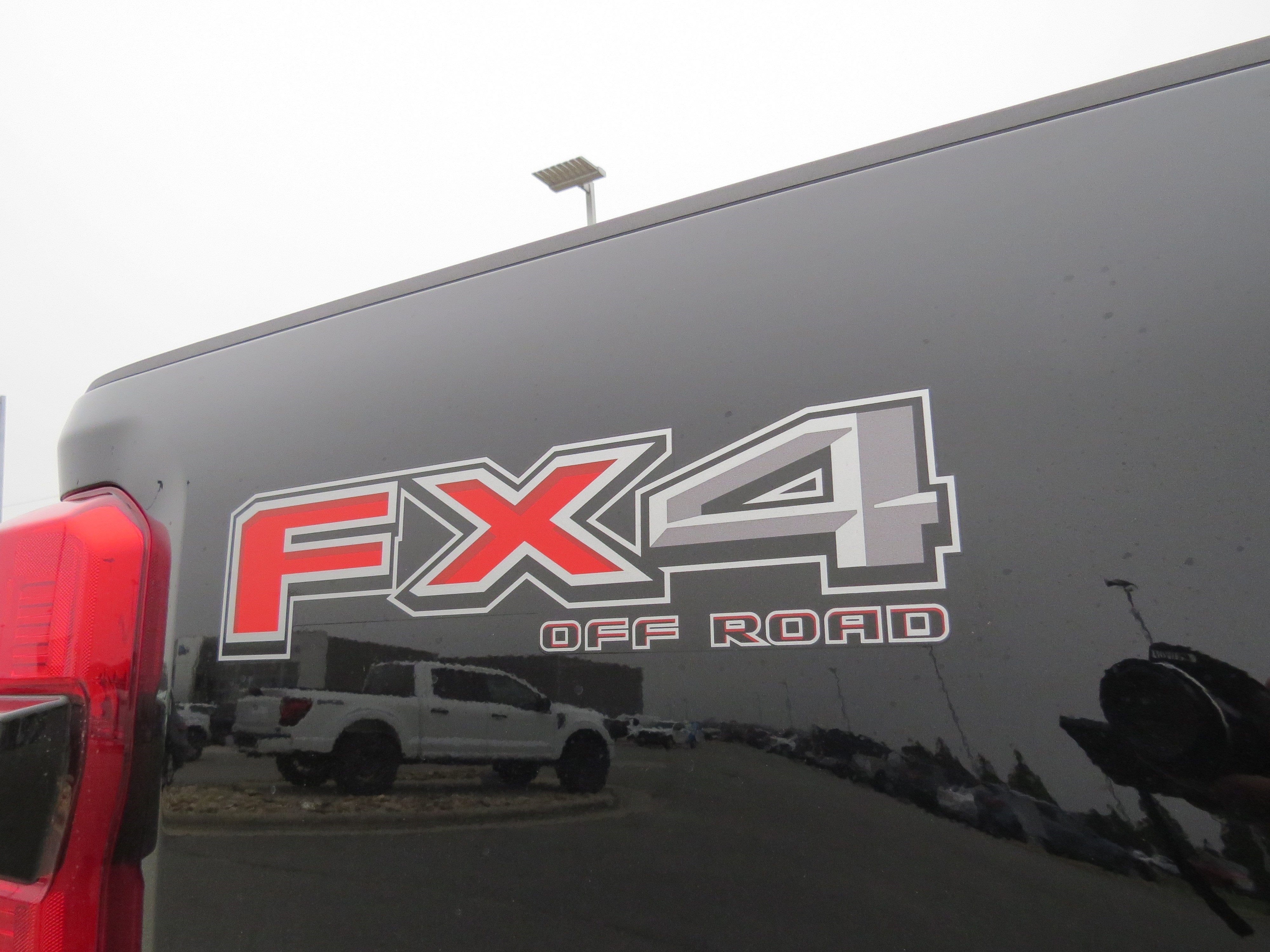 2025 Ford Super Duty F-250 SRW LARIAT