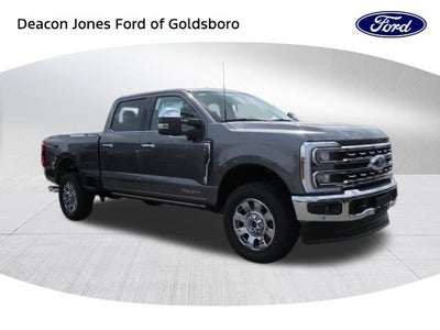 2025 Ford Super Duty F-350 SRW LARIAT