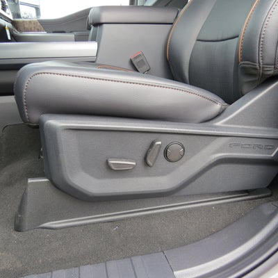 2025 Ford Super Duty F-350 SRW LARIAT