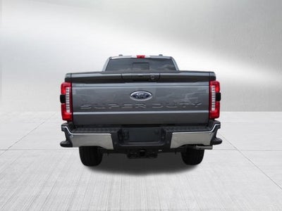 2025 Ford Super Duty F-350 SRW LARIAT