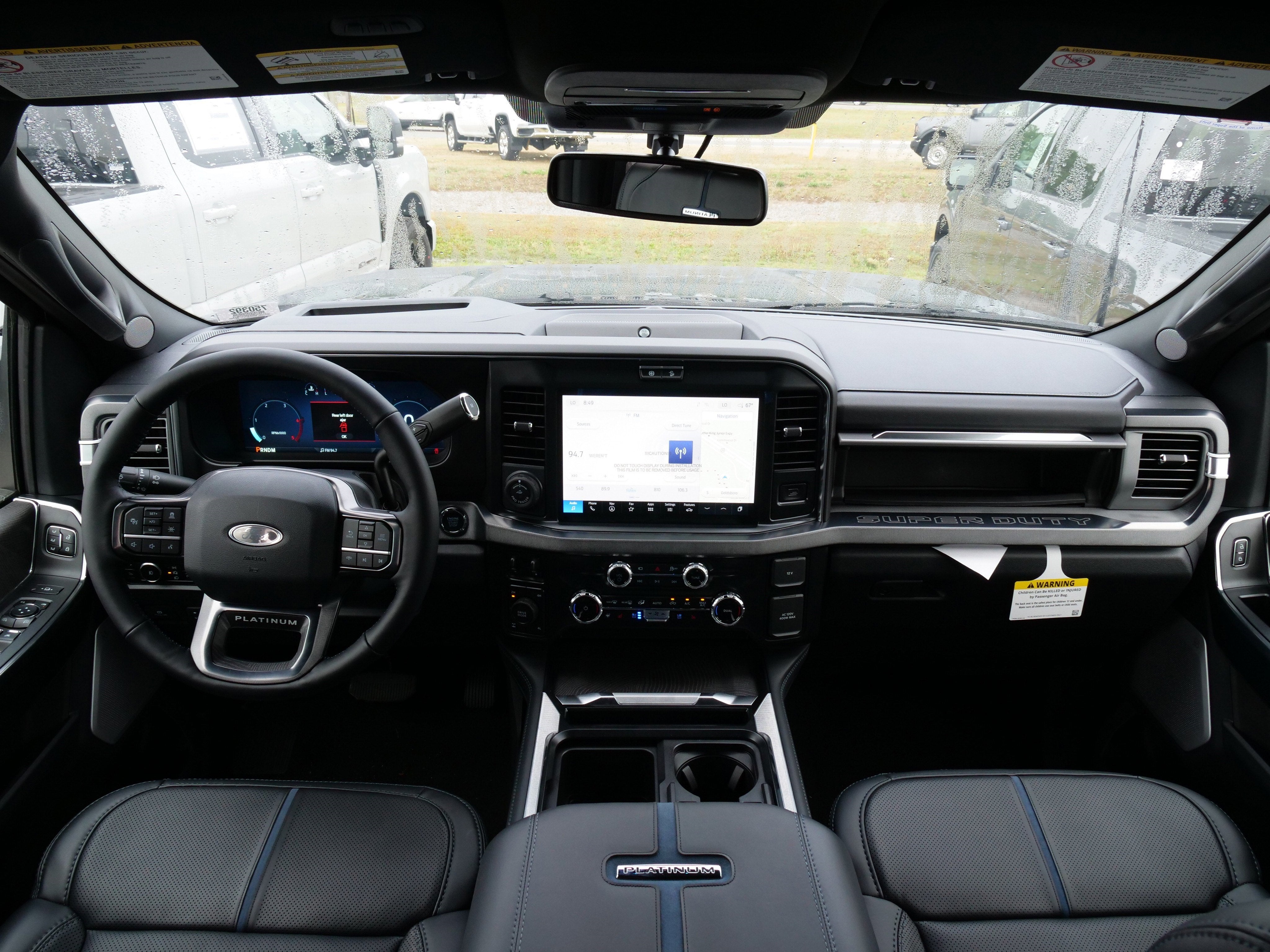 2025 Ford Super Duty F-350 SRW Platinum