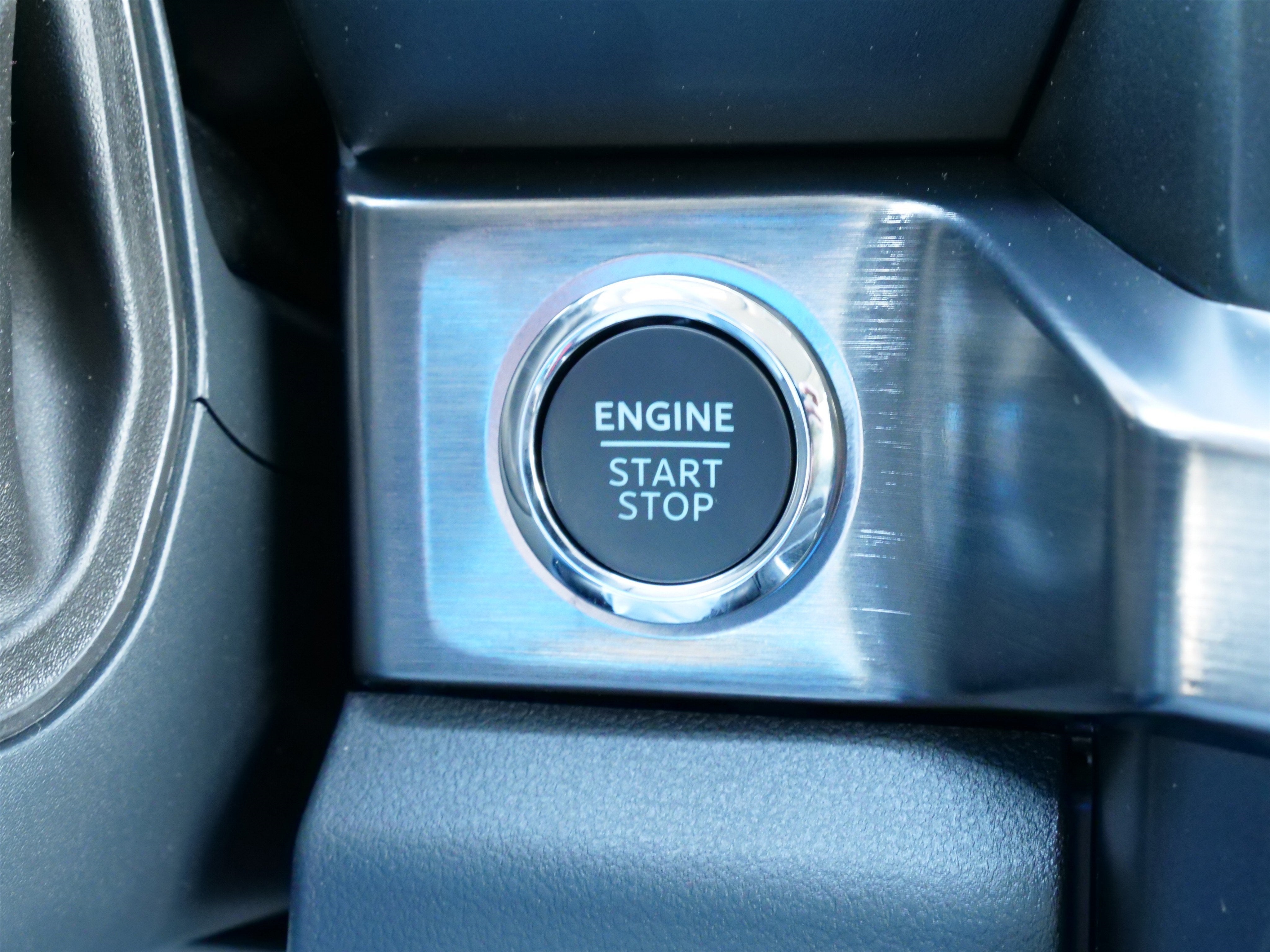 2025 Ford Super Duty F-350 SRW LARIAT