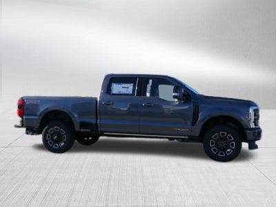 2026 Ford Super Duty F-350 SRW Platinum