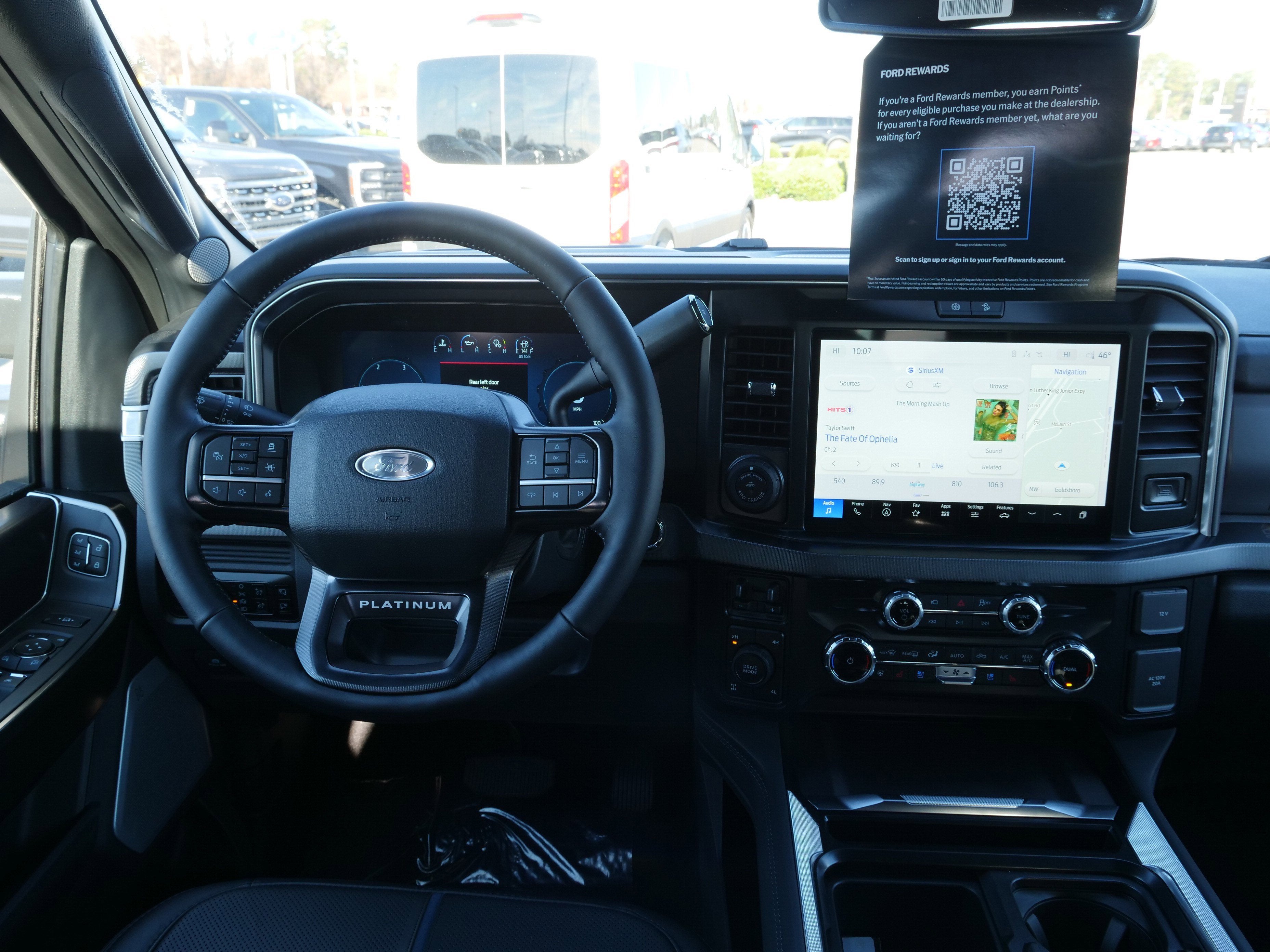 2026 Ford Super Duty F-350 SRW Platinum