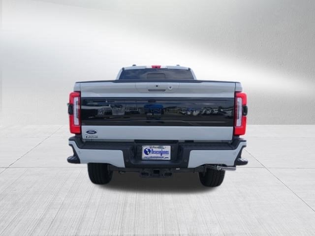 2025 Ford Super Duty F-350 SRW Platinum