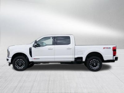 2026 Ford Super Duty F-350 SRW Platinum