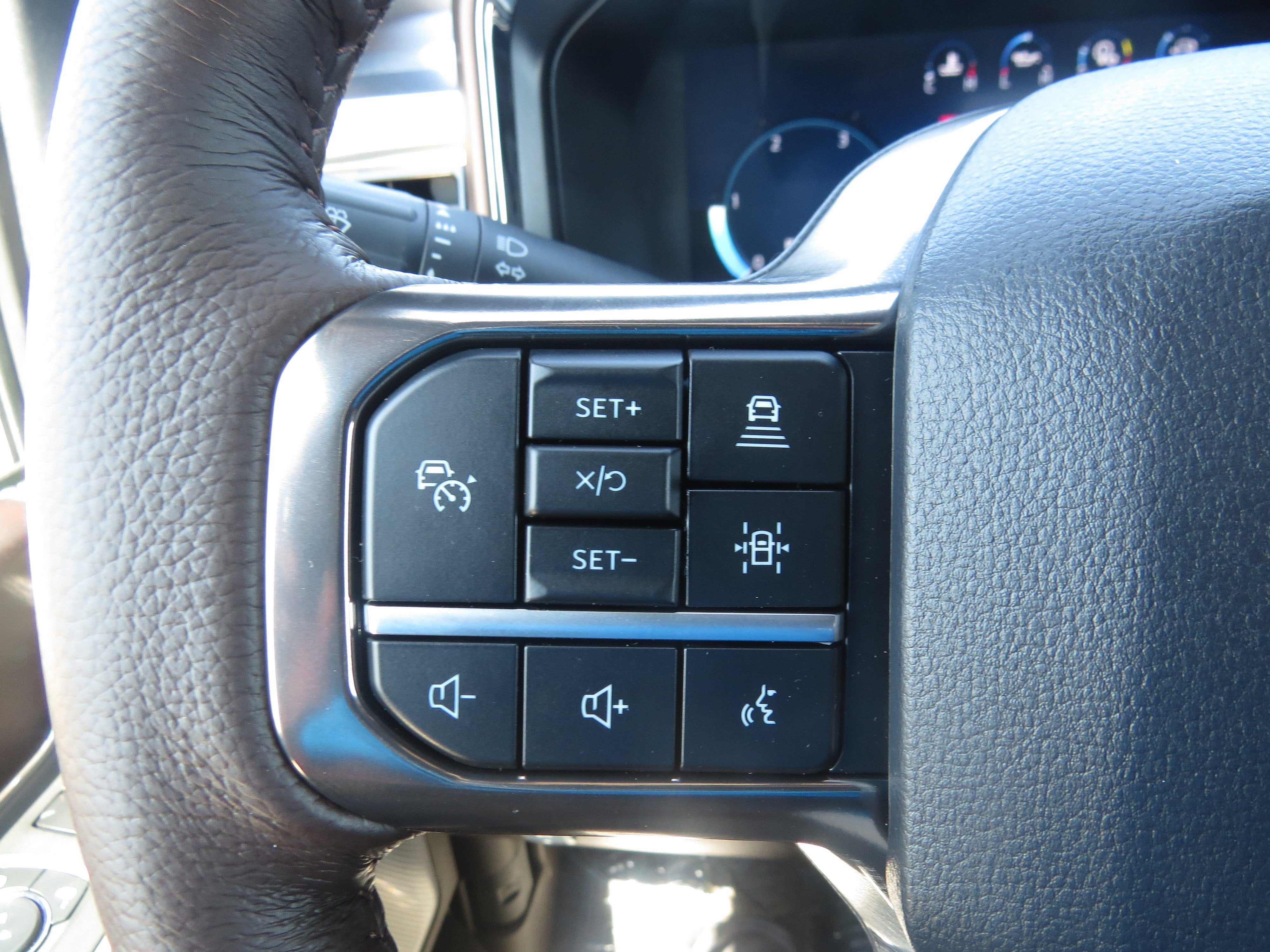 2027 Ford Super Duty F-350 SRW King Ranch