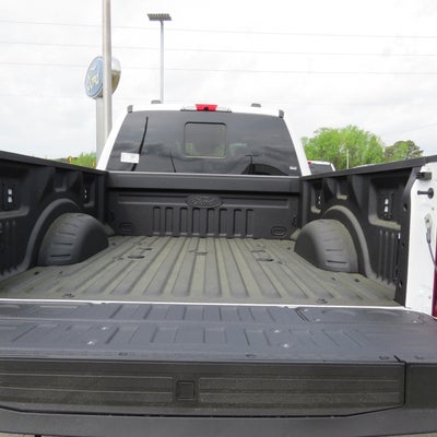 2025 Ford Super Duty F-350 SRW LARIAT