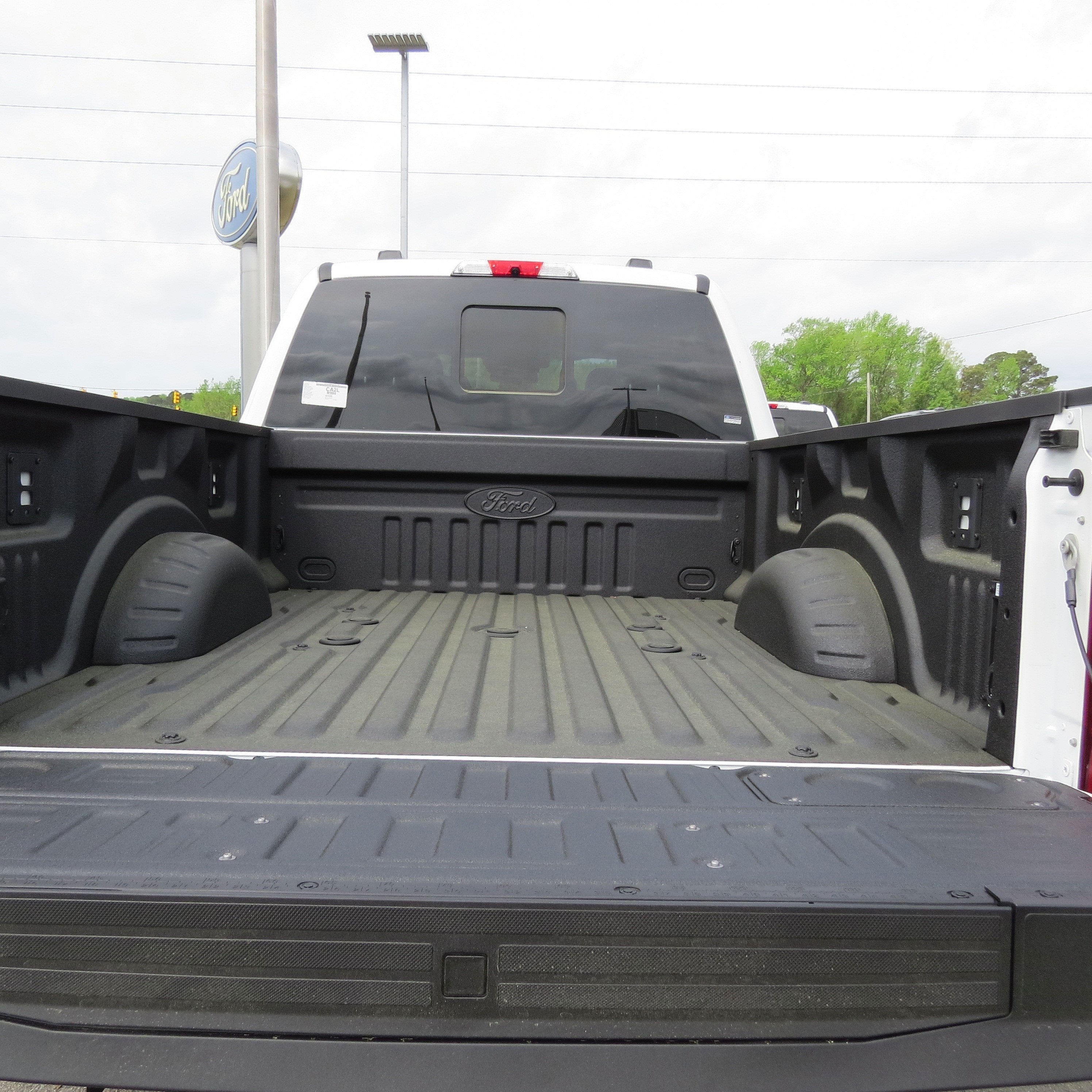 2025 Ford Super Duty F-350 SRW LARIAT