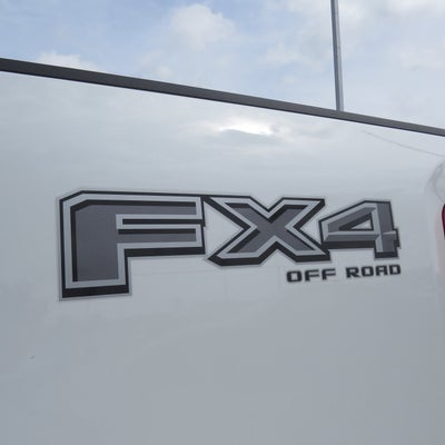 2025 Ford Super Duty F-350 SRW LARIAT