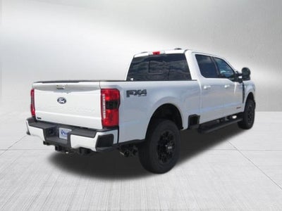 2027 Ford Super Duty F-350 SRW LARIAT
