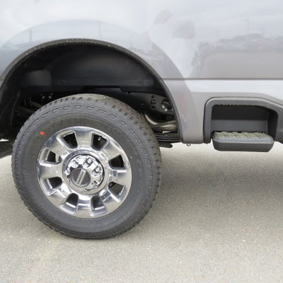 2025 Ford Super Duty F-350 SRW LARIAT