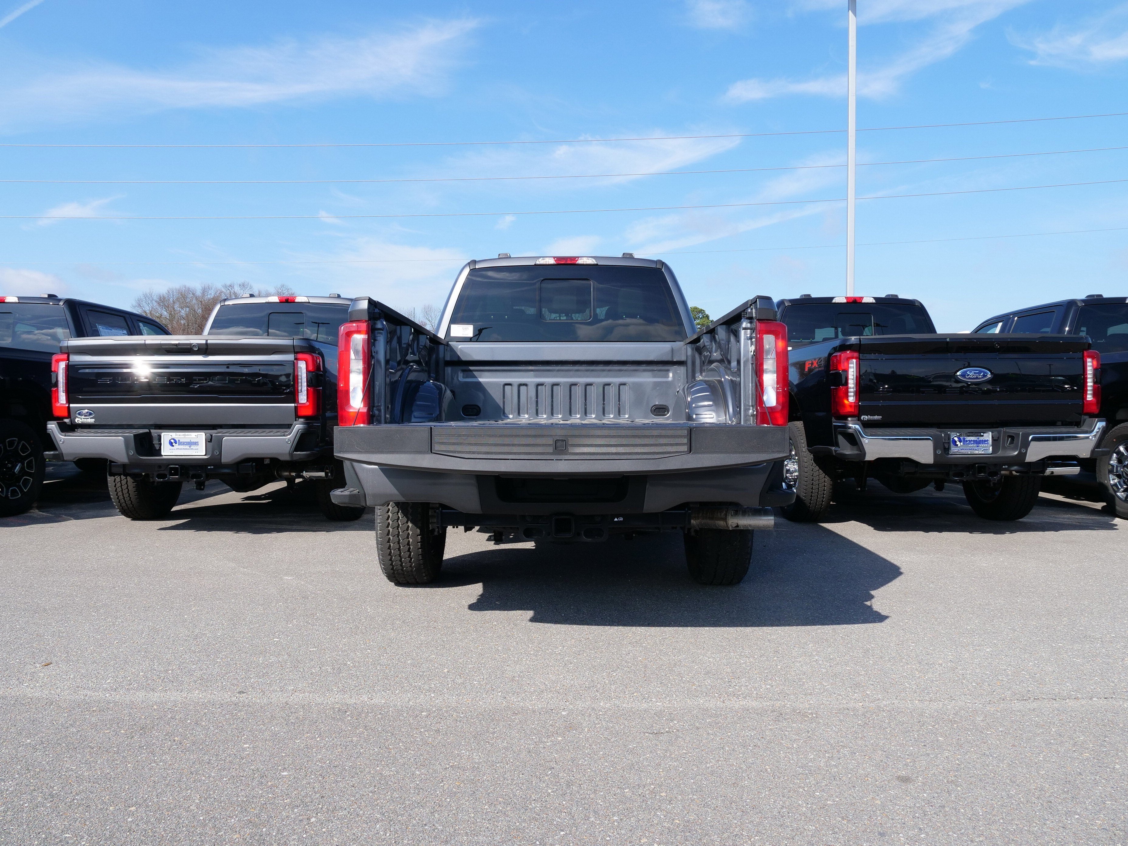 2026 Ford Super Duty F-350 SRW XL