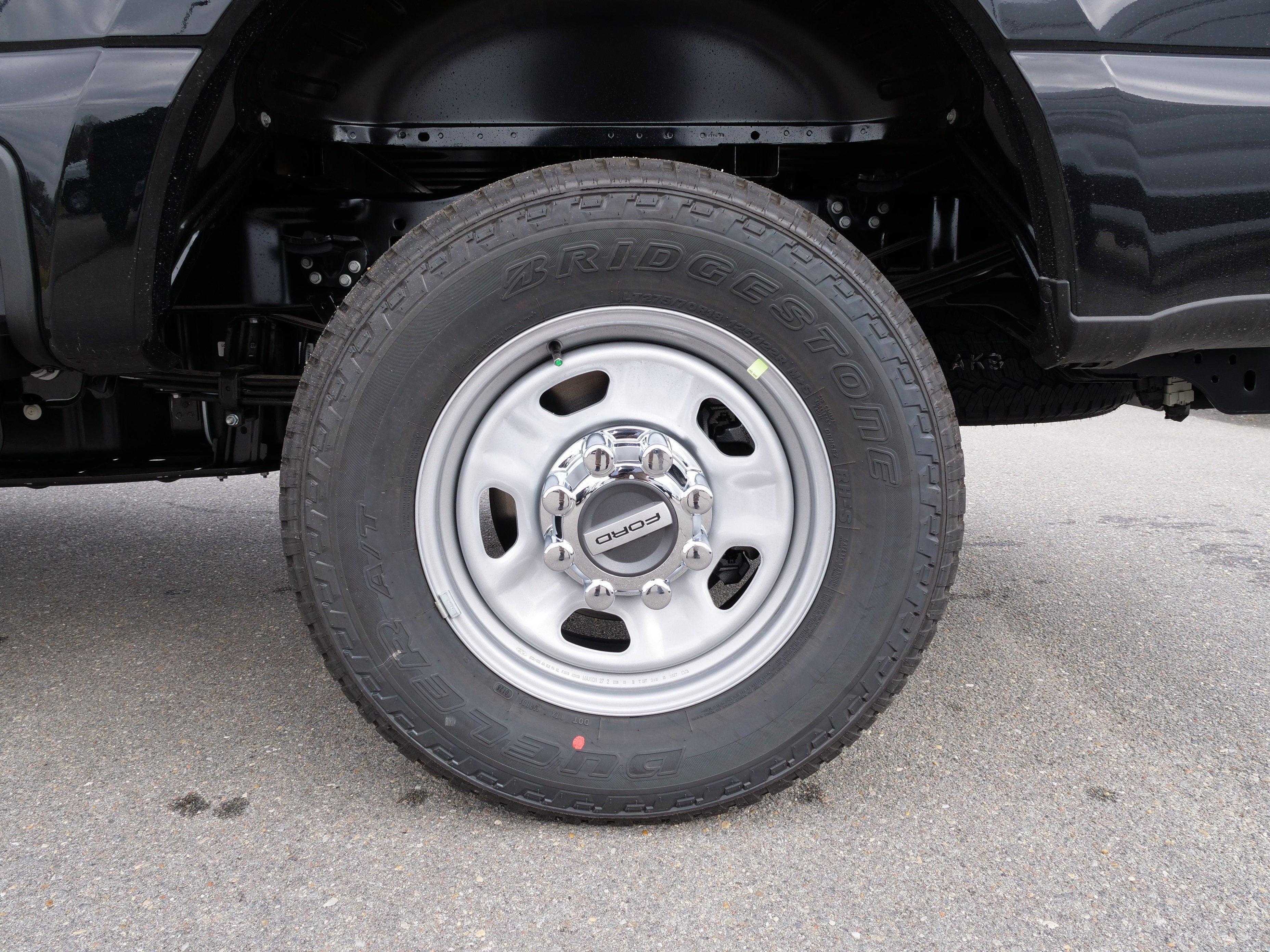 2026 Ford Super Duty F-350 SRW XL