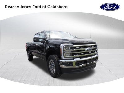 2025 Ford Super Duty F-350 SRW LARIAT