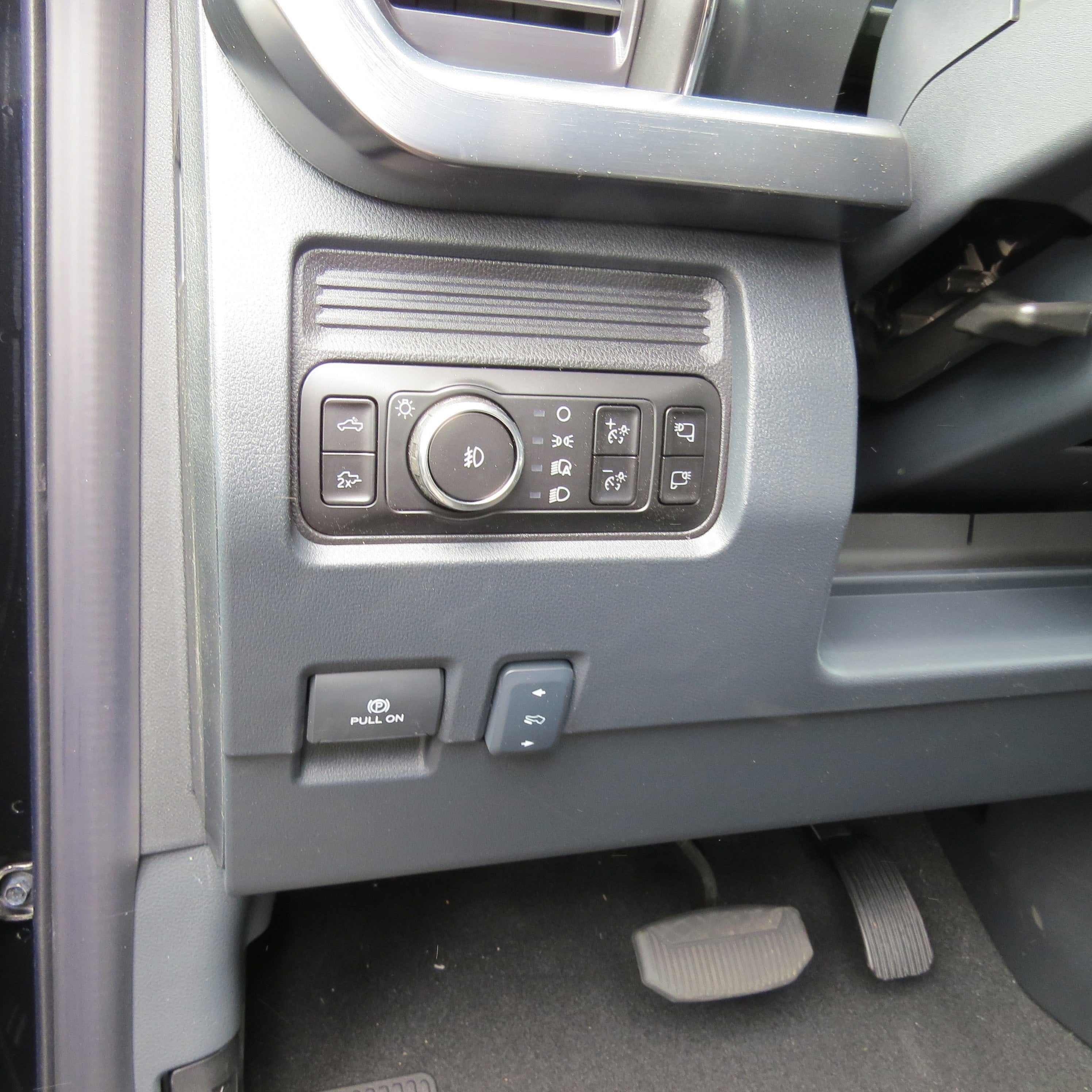 2025 Ford Super Duty F-350 SRW LARIAT