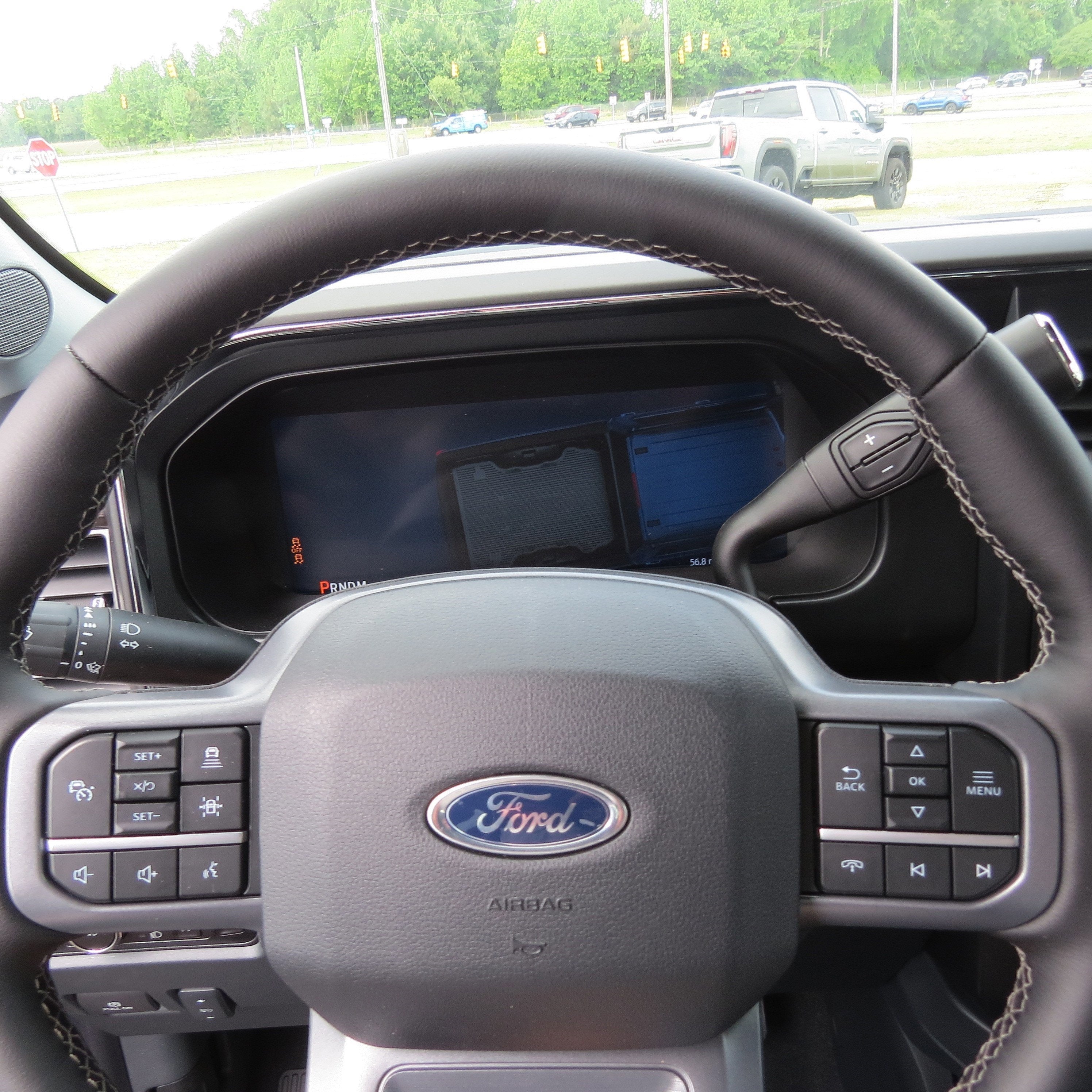 2025 Ford Super Duty F-350 SRW LARIAT