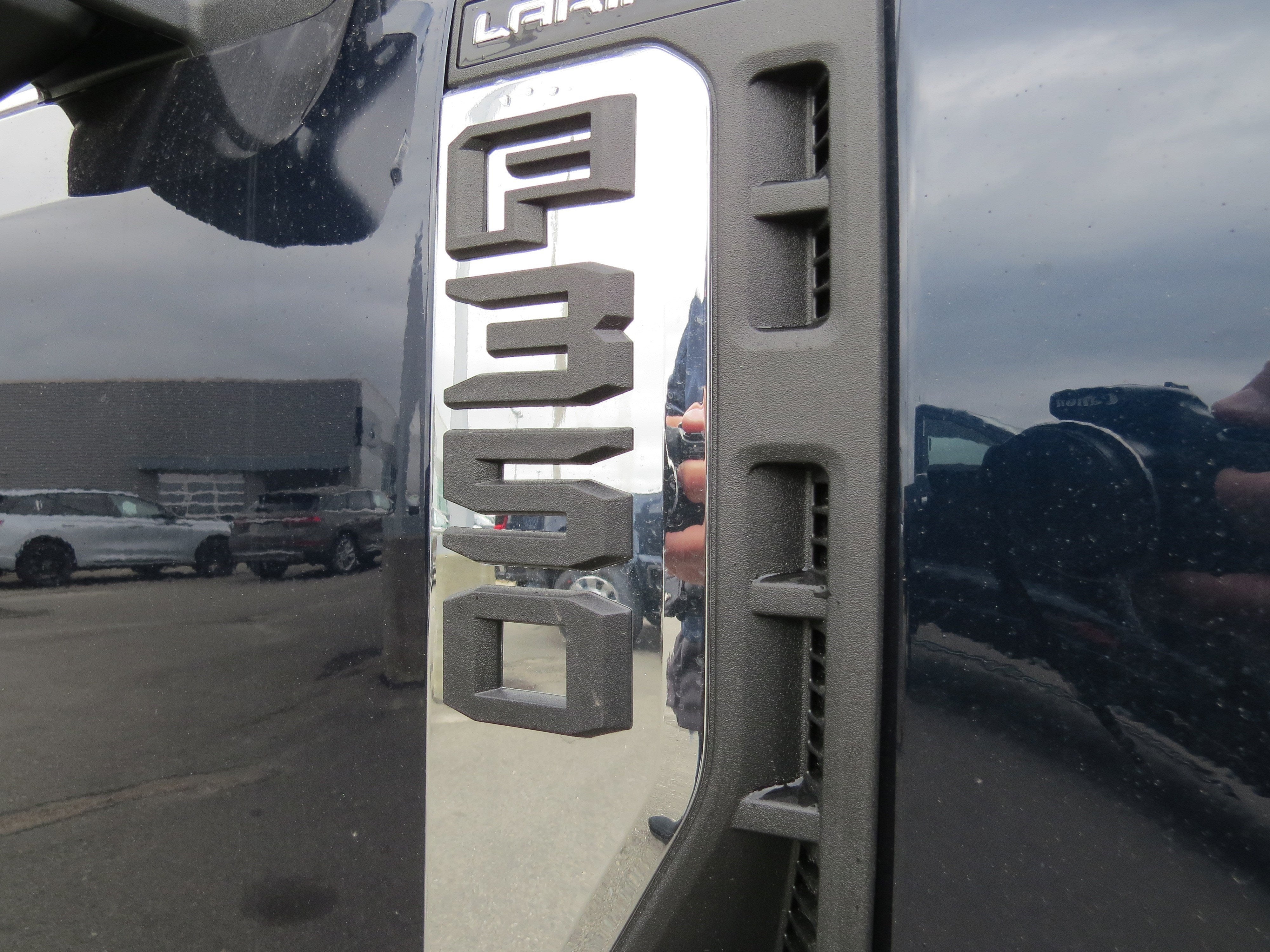 2025 Ford Super Duty F-350 SRW LARIAT