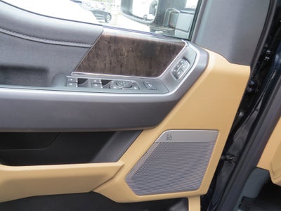 2025 Ford Super Duty F-350 SRW LARIAT