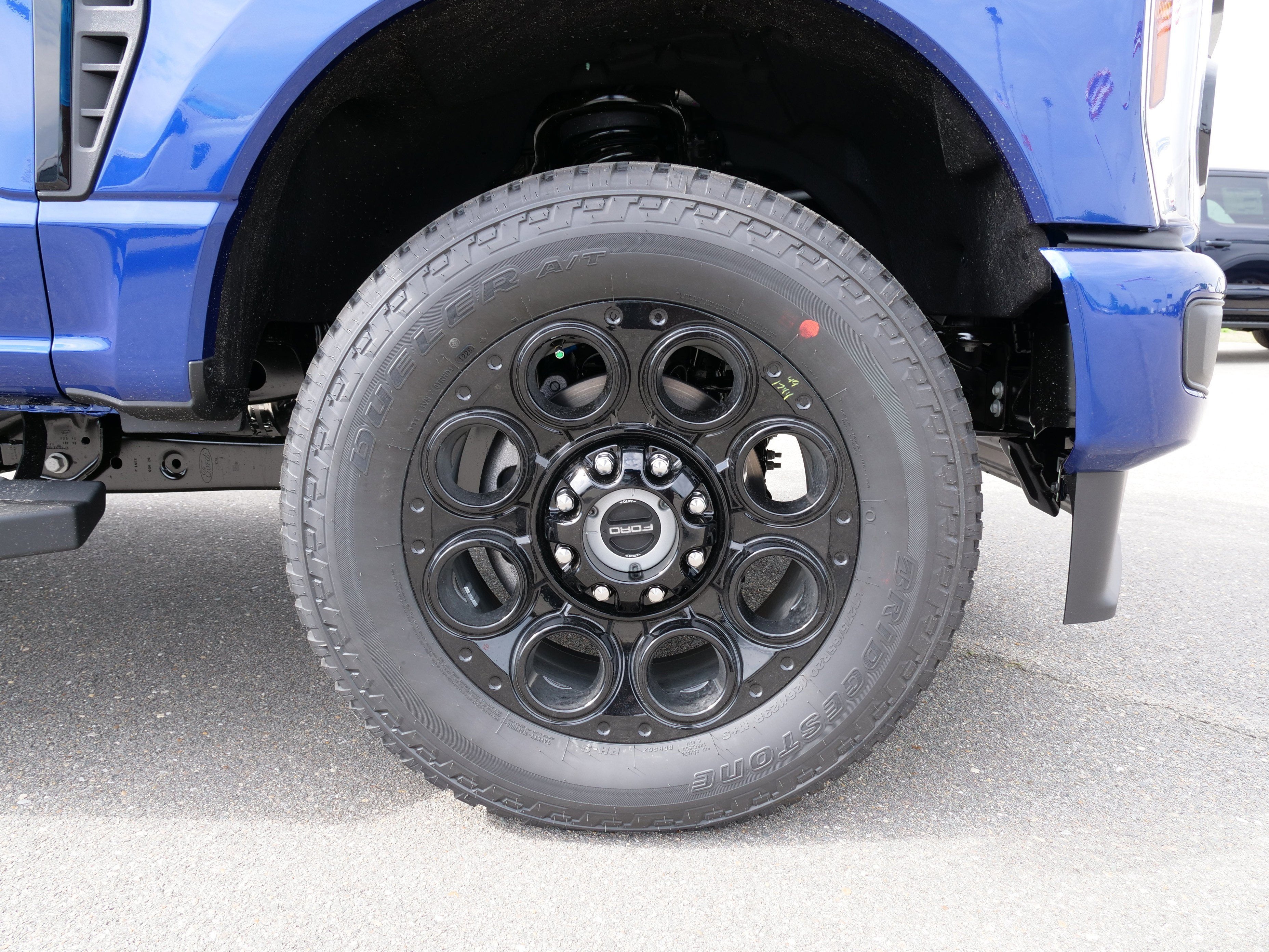 2026 Ford Super Duty F-350 SRW LARIAT