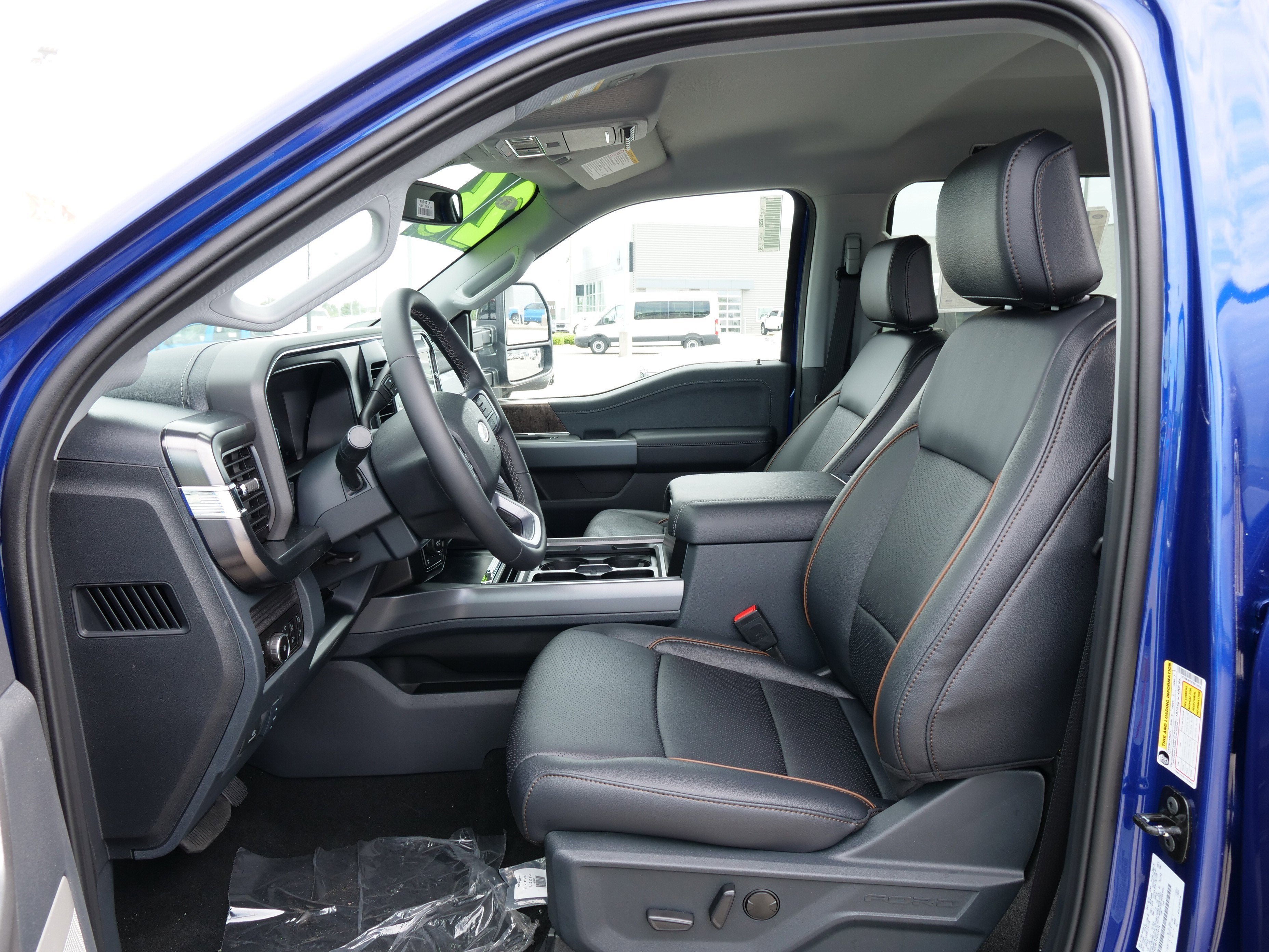 2026 Ford Super Duty F-350 SRW LARIAT