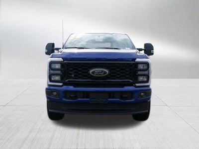 2026 Ford Super Duty F-350 SRW LARIAT