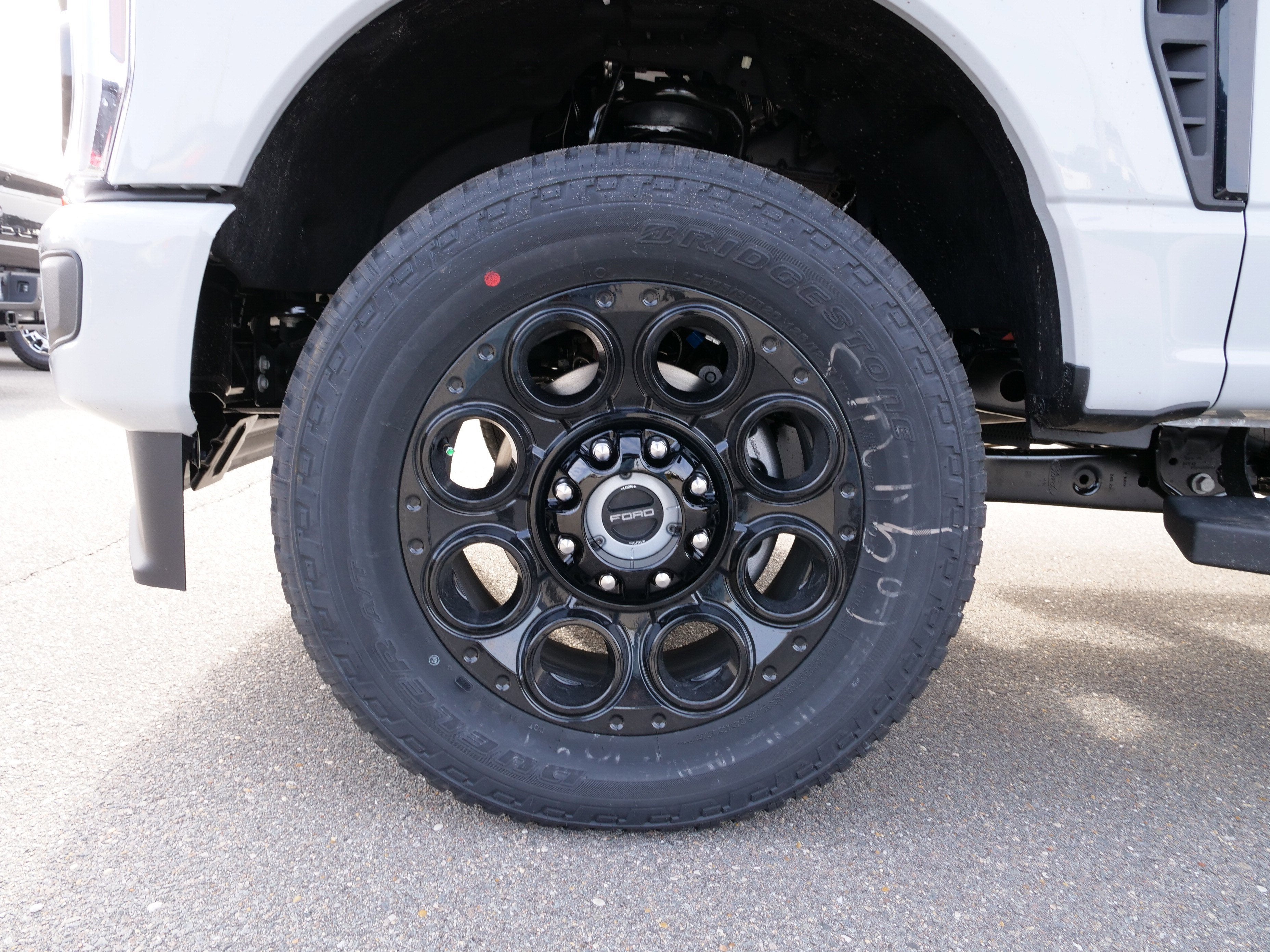 2026 Ford Super Duty F-350 SRW XLT