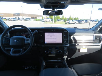 2027 Ford Super Duty F-450 DRW LARIAT