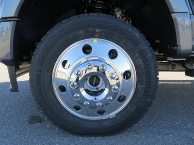 2027 Ford Super Duty F-450 DRW LARIAT