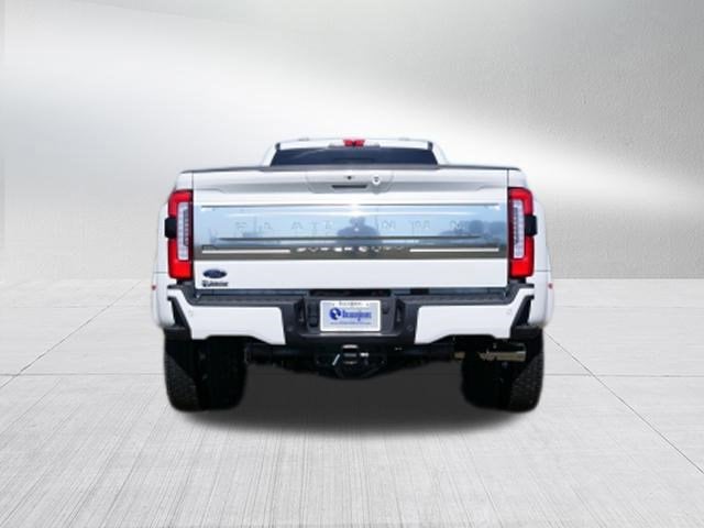 2026 Ford Super Duty F-450 DRW Platinum