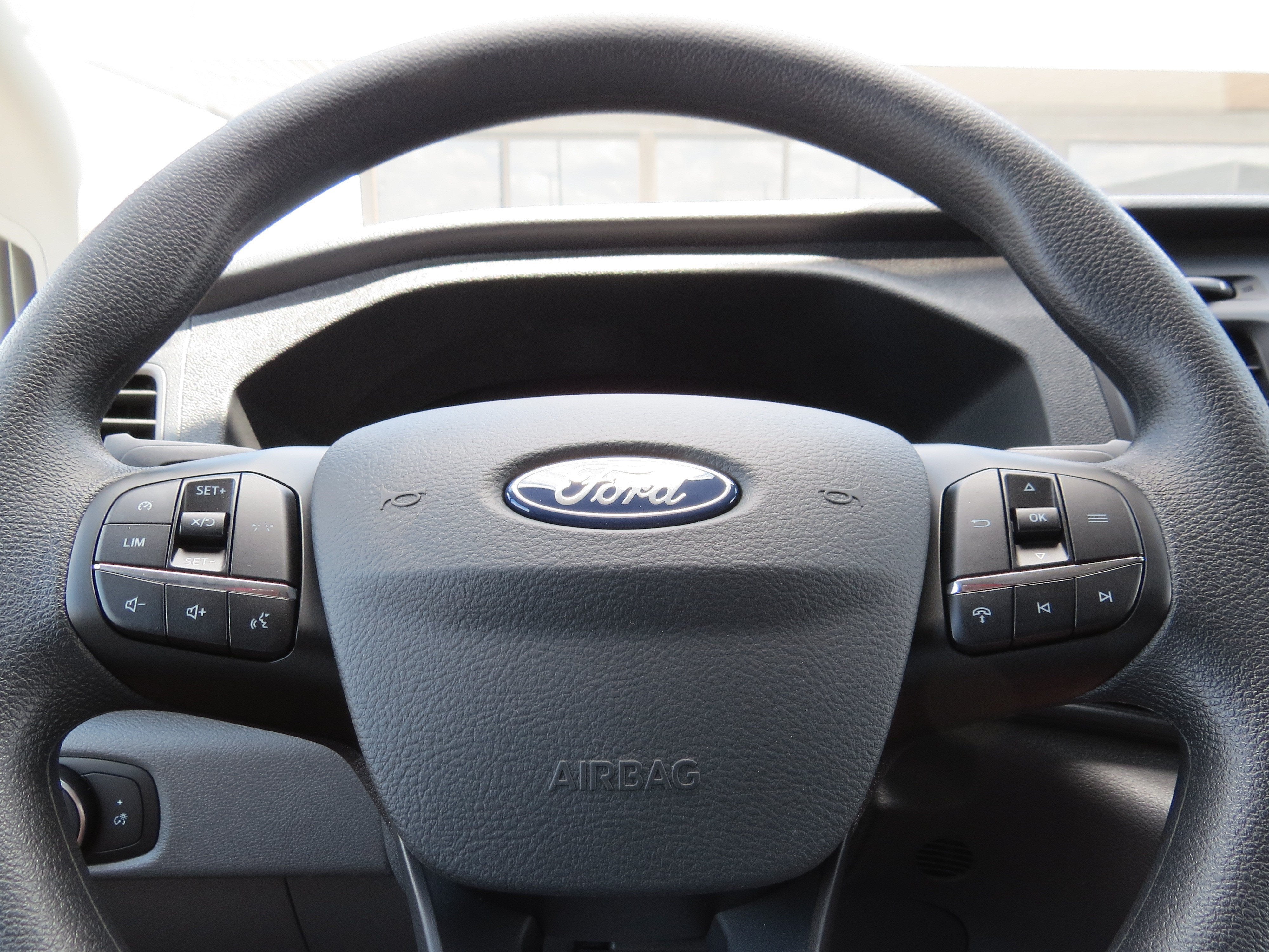 2026 Ford Transit Cargo Van Base