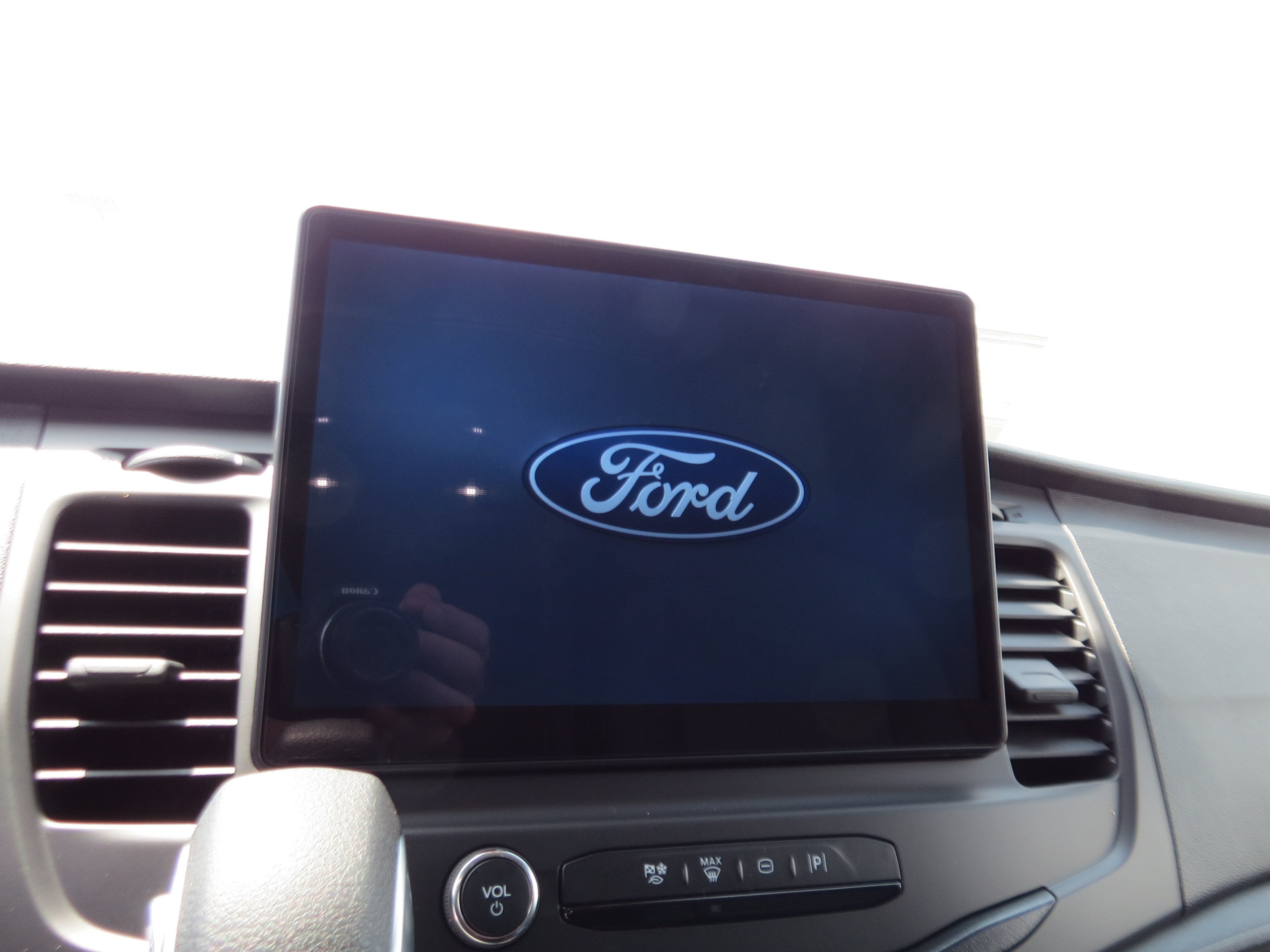 2026 Ford Transit Cargo Van Base