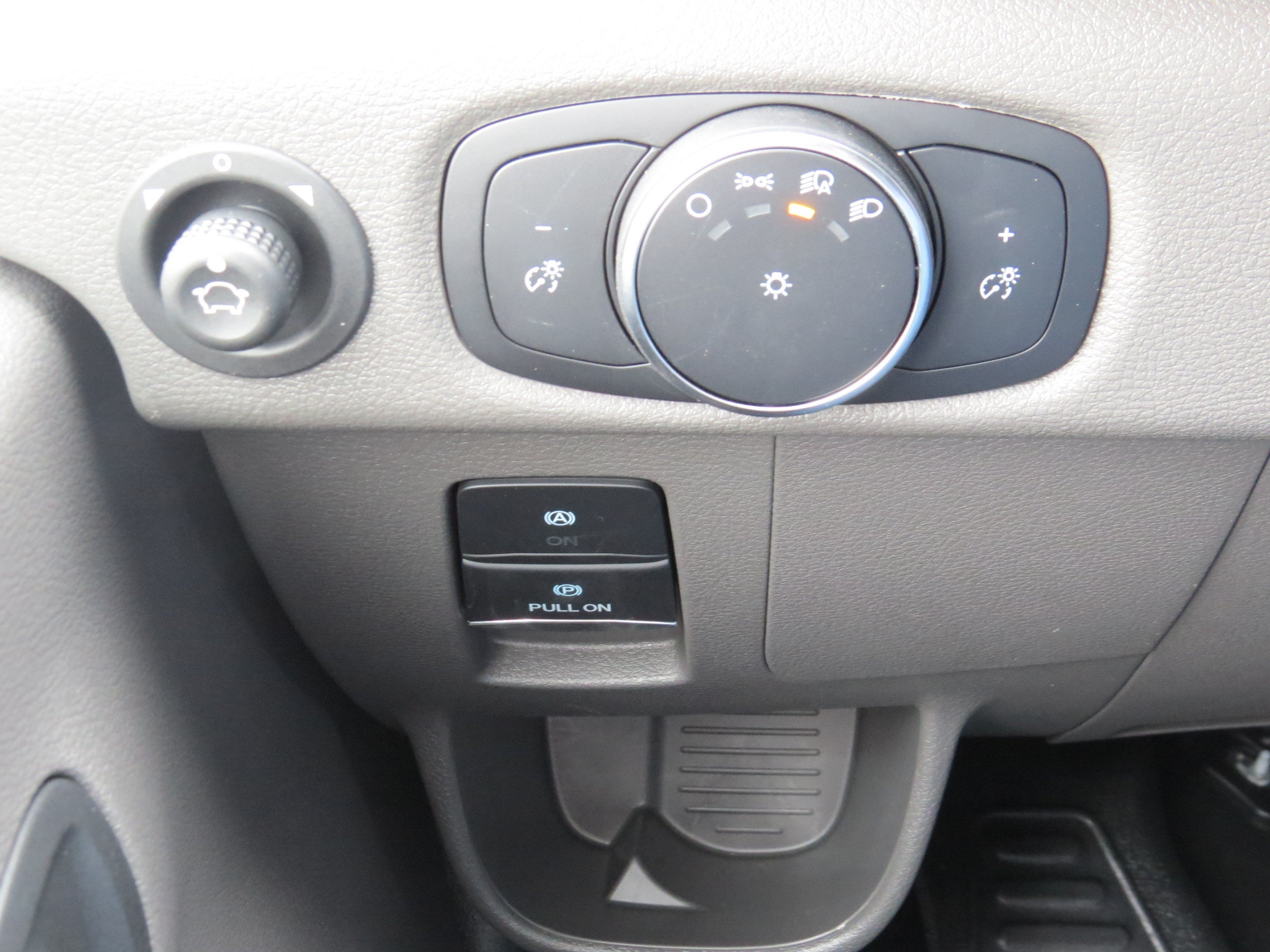 2027 Ford Transit Cargo Van Base