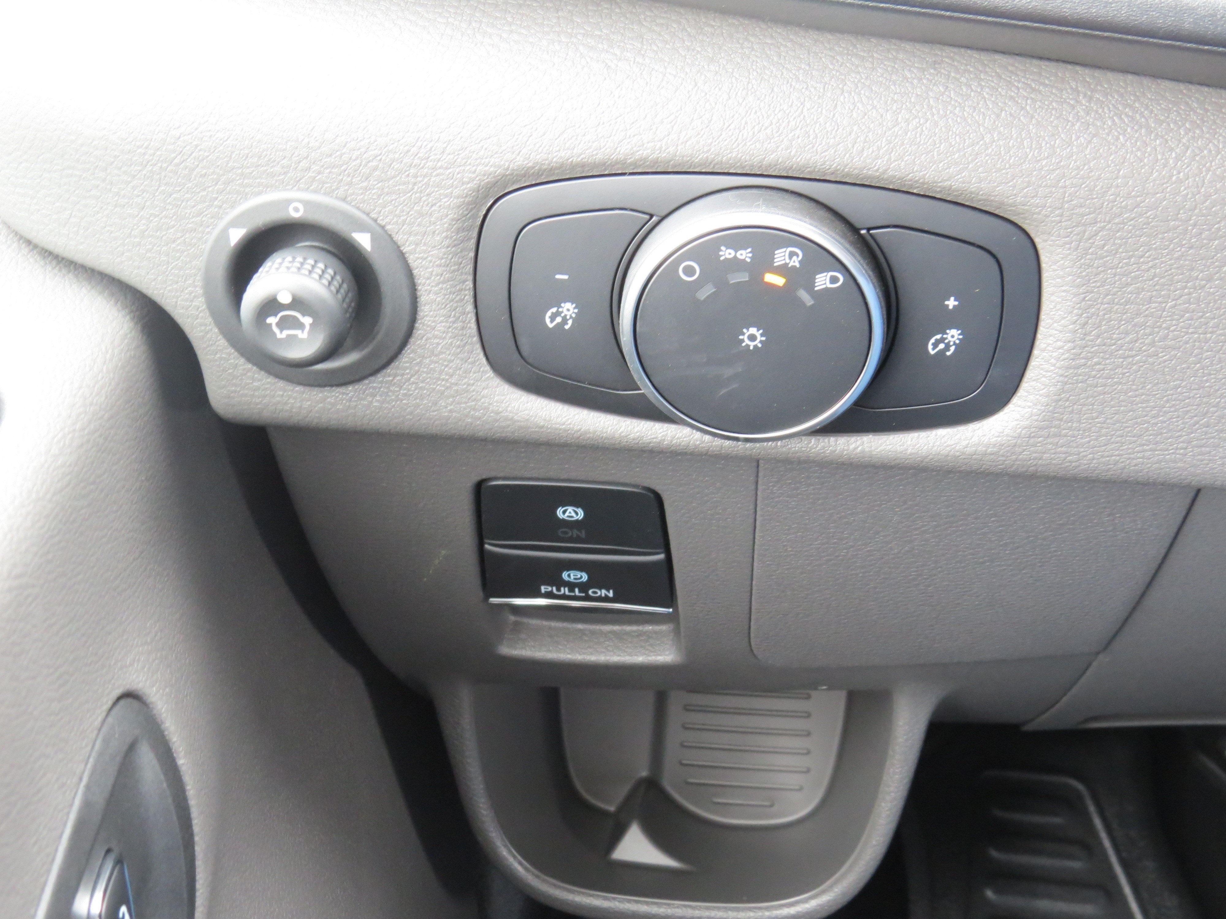 2027 Ford Transit Cargo Van Base