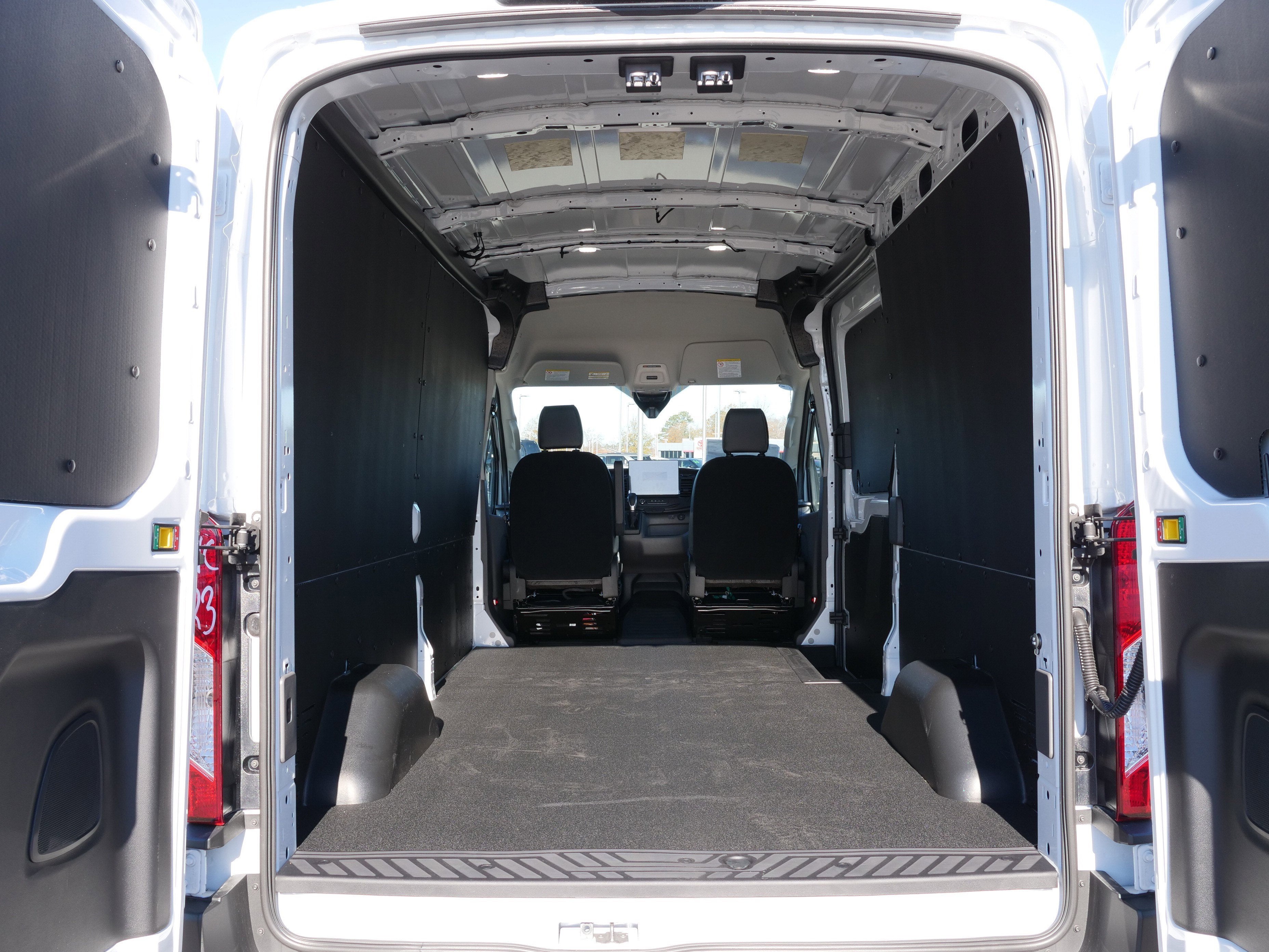 2026 Ford Transit Cargo Van Base