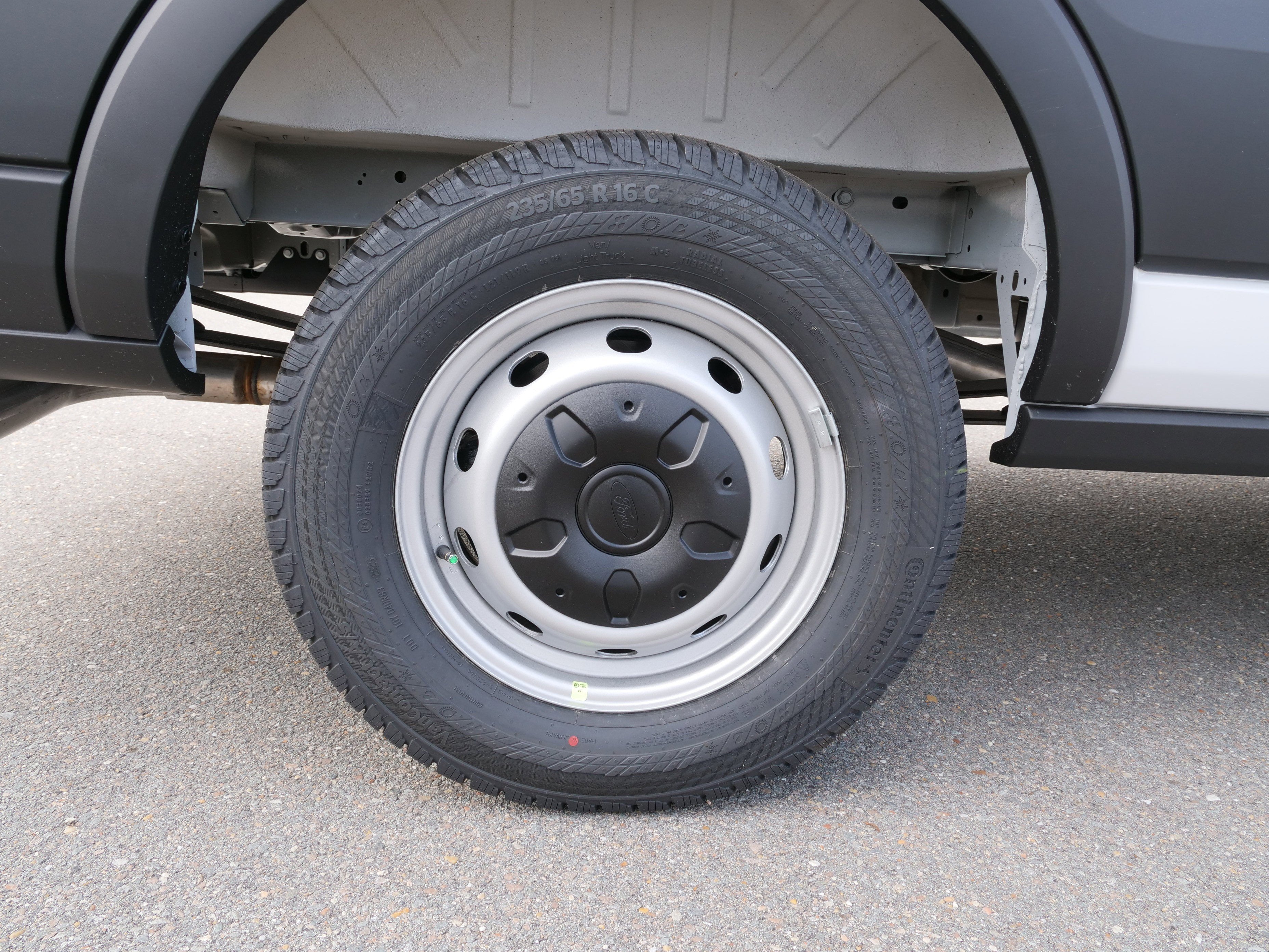 2026 Ford Transit Cargo Van Base