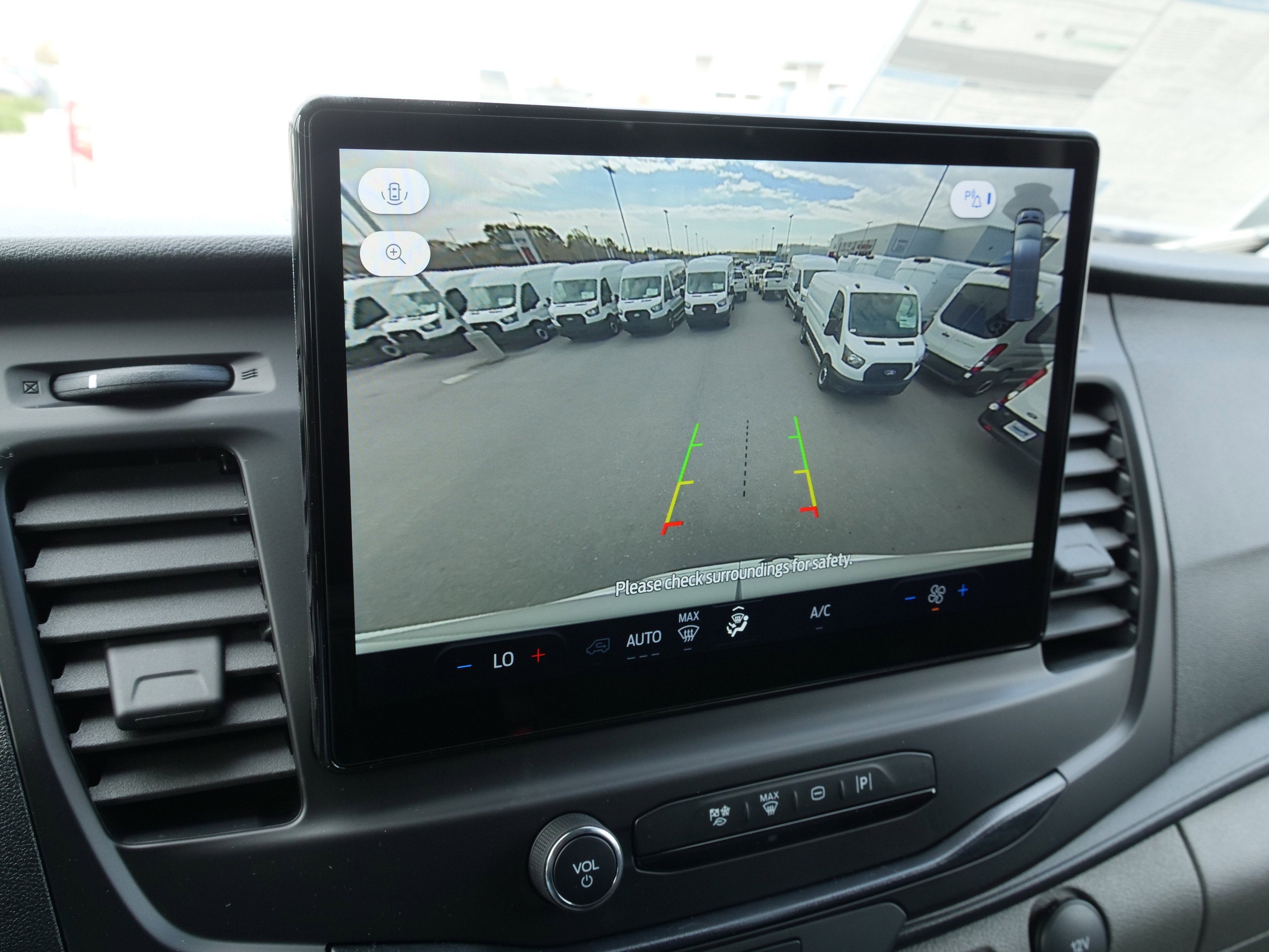 2026 Ford Transit Cargo Van Base