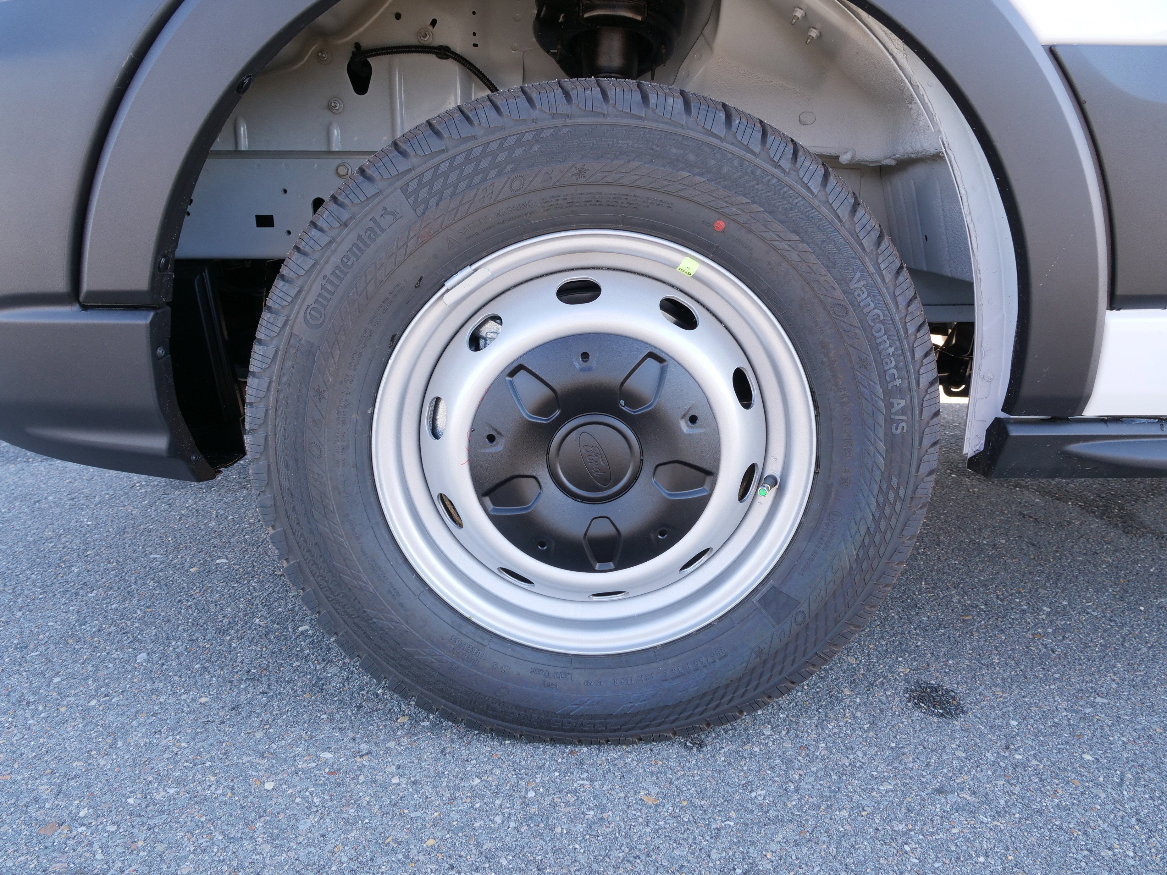 2026 Ford Transit Cargo Van Base