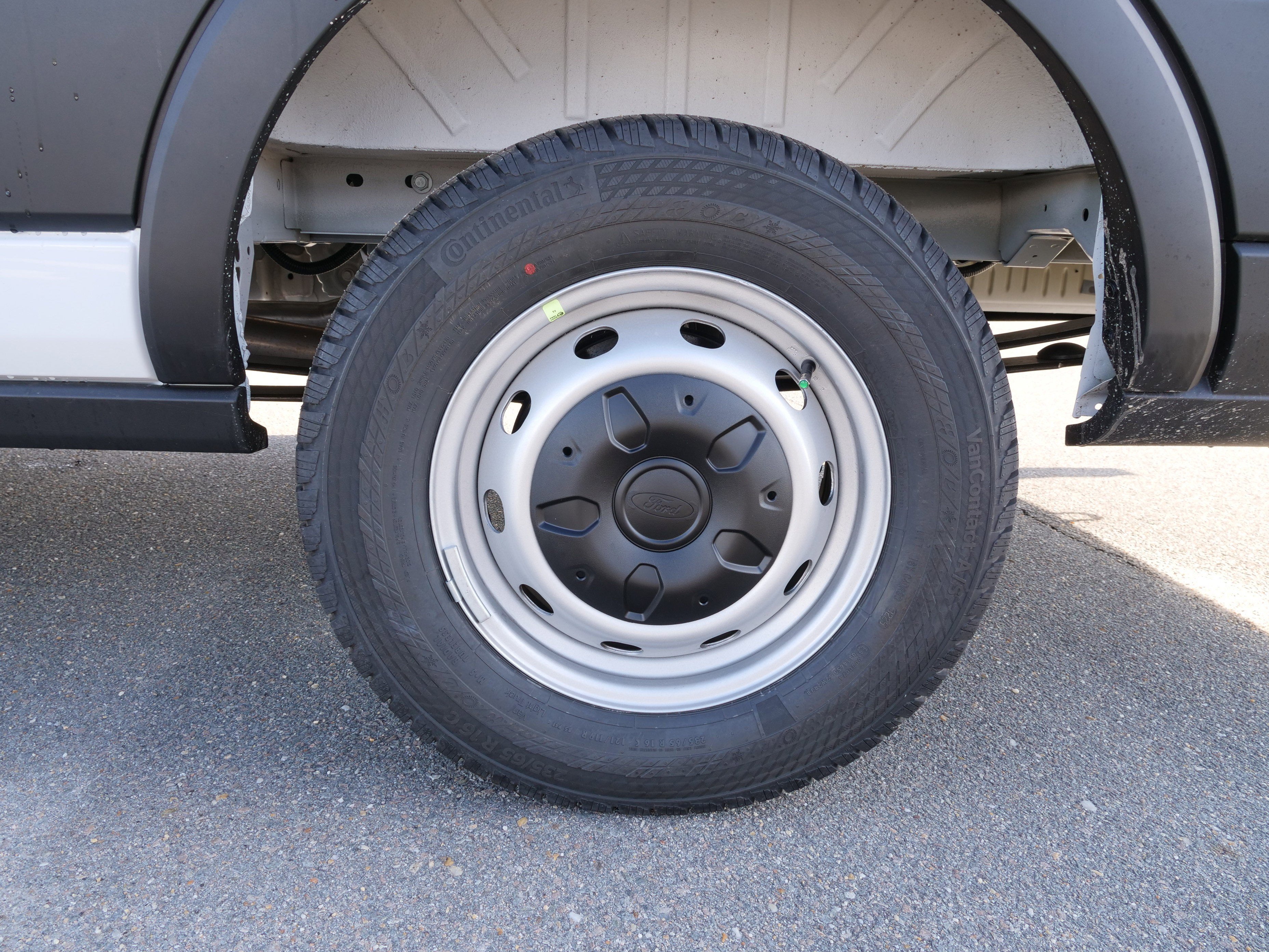 2026 Ford Transit Cargo Van Base