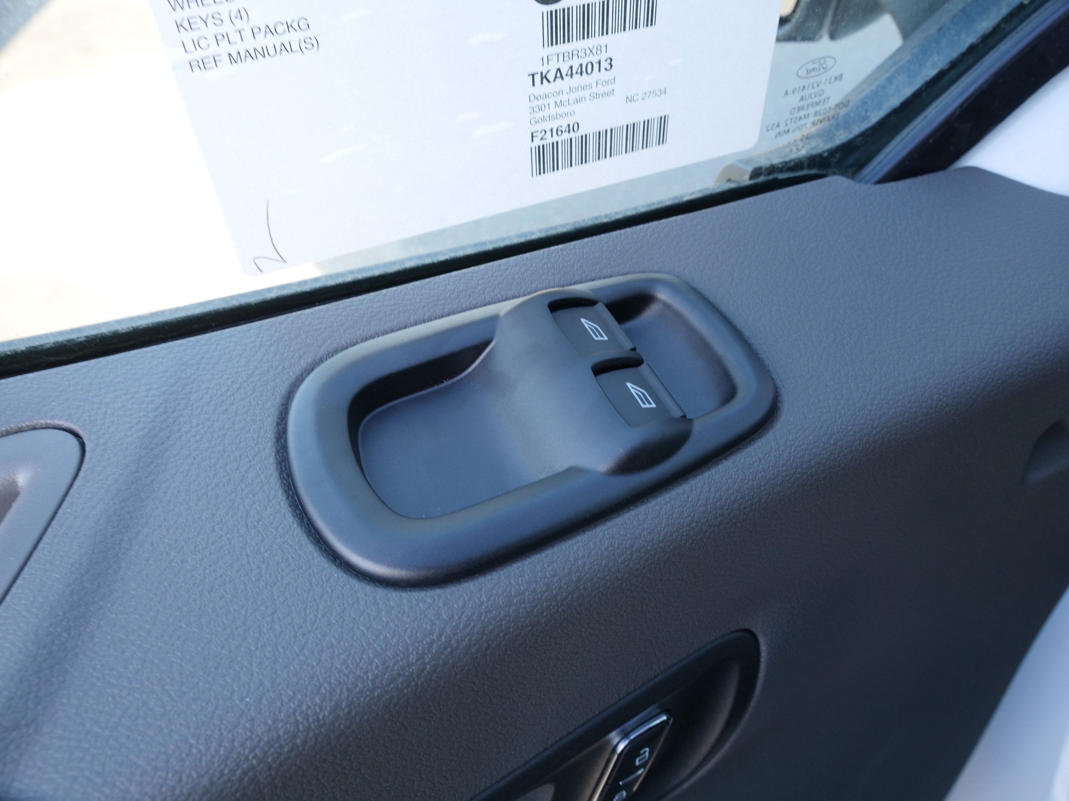 2026 Ford Transit Cargo Van Base