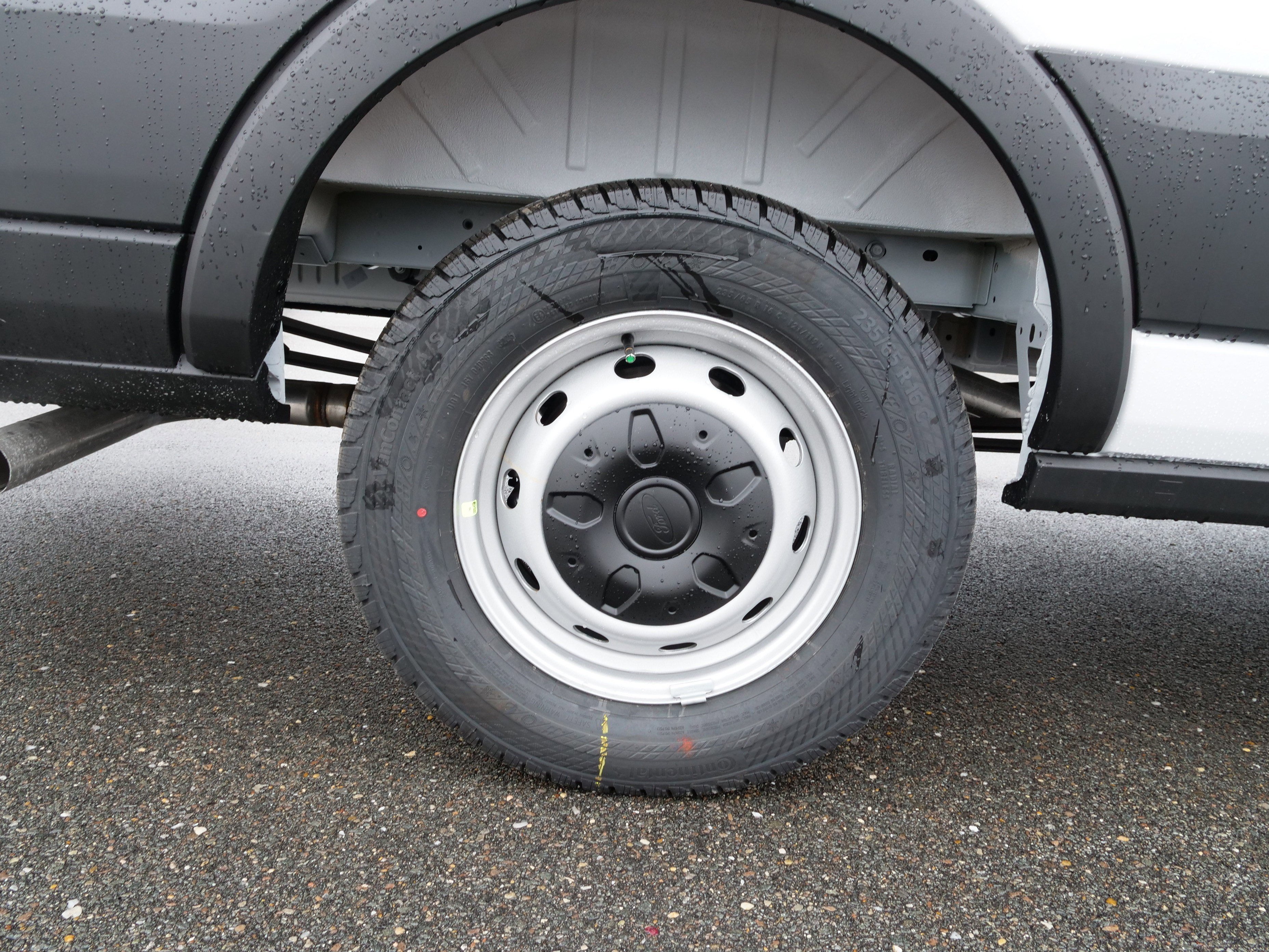 2026 Ford Transit Cargo Van Base