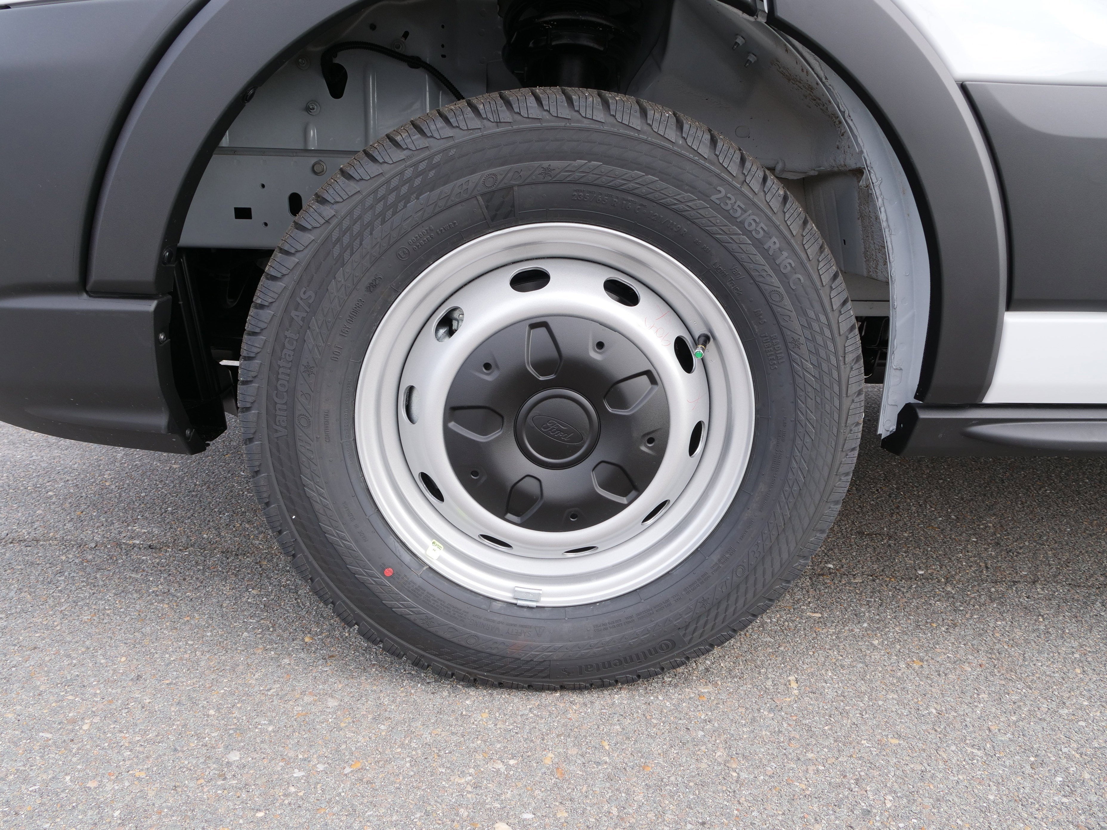 2026 Ford Transit Cargo Van Base