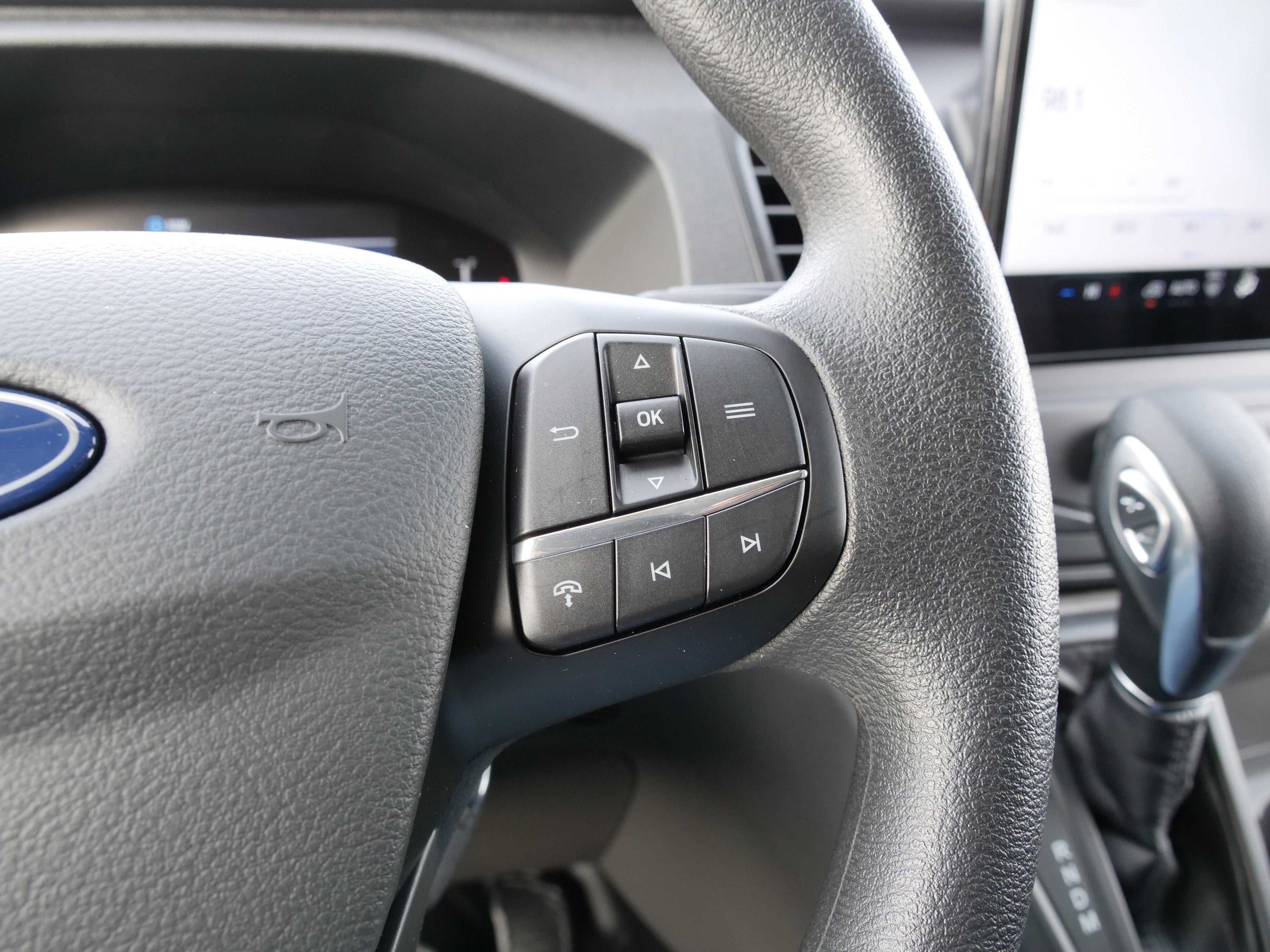 2026 Ford Transit Cargo Van Base